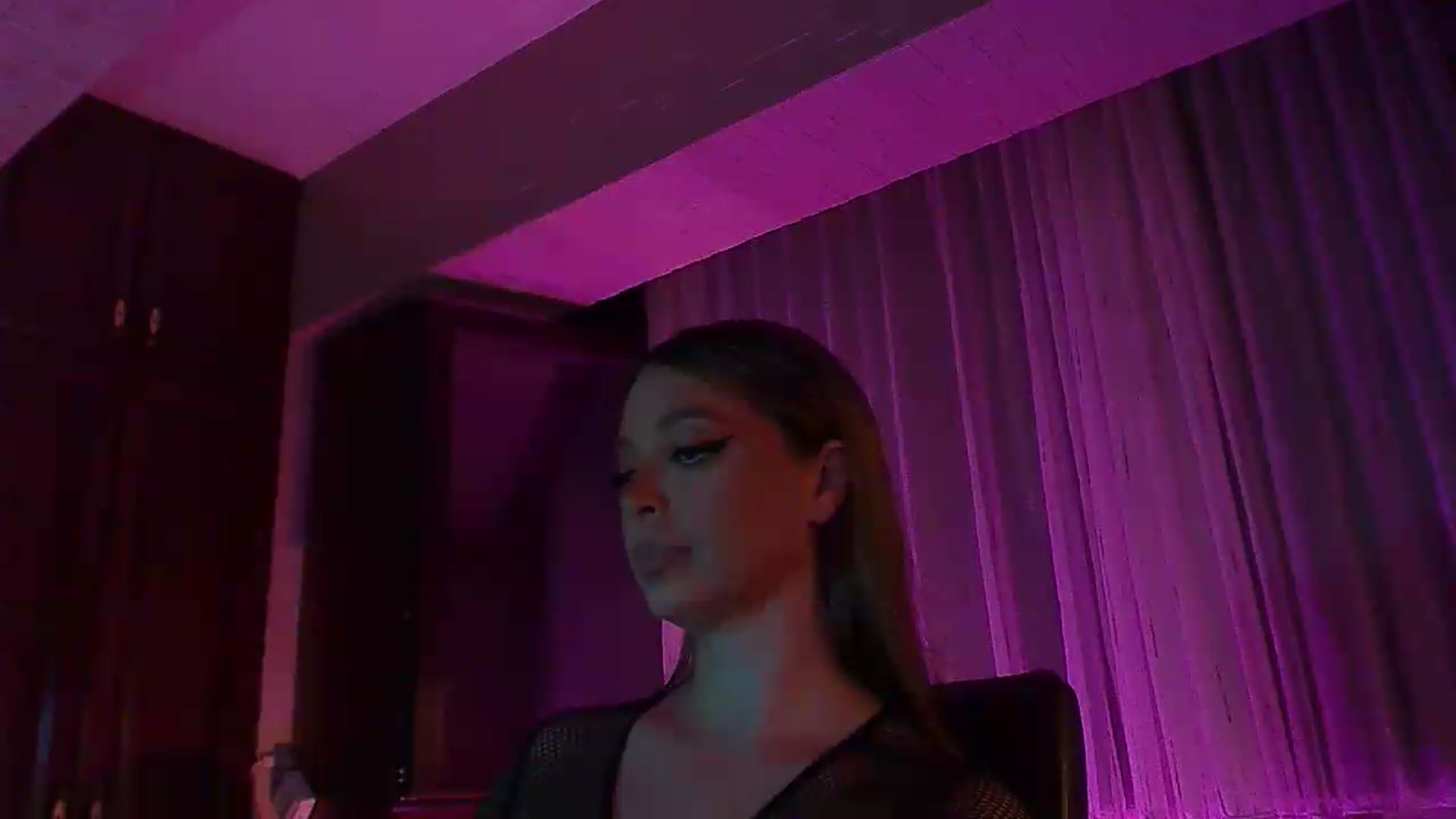 Gallery image thumbnail from No_bo_dy's myfreecams stream on, 08/02/2026, 23:59 image 2 of 20