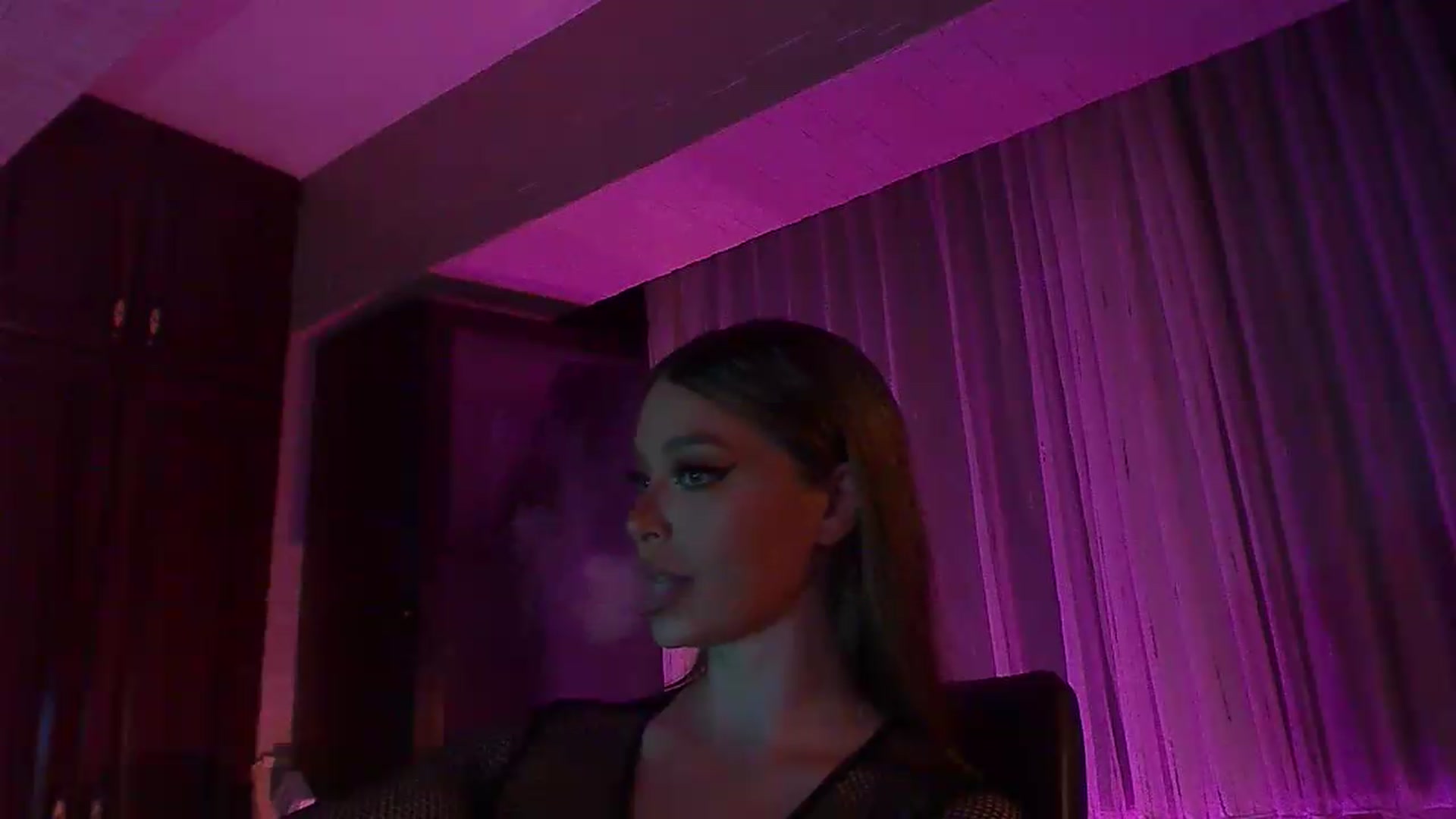 Gallery image thumbnail from No_bo_dy's myfreecams stream on, 08/02/2026, 23:59 image 4 of 20