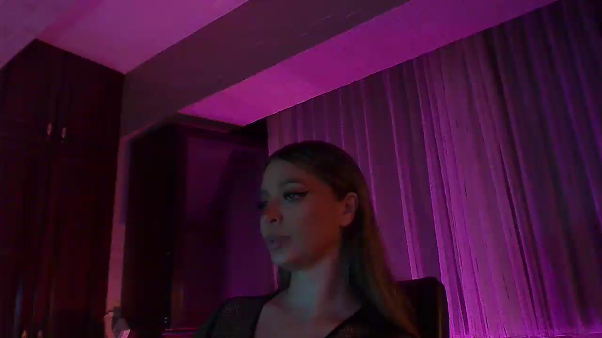 Gallery image thumbnail from No_bo_dy's myfreecams stream on, 08/02/2026, 23:59 image 8 of 20