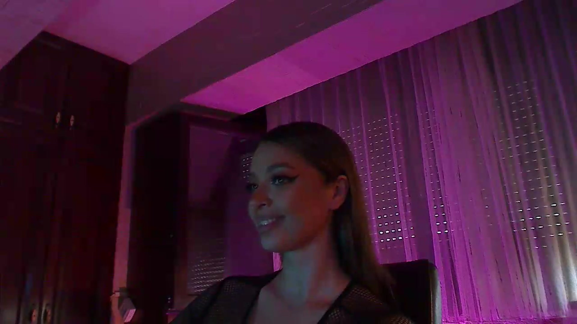 Gallery image thumbnail from No_bo_dy's myfreecams stream on, 08/03/2026, 04:00 image 9 of 20
