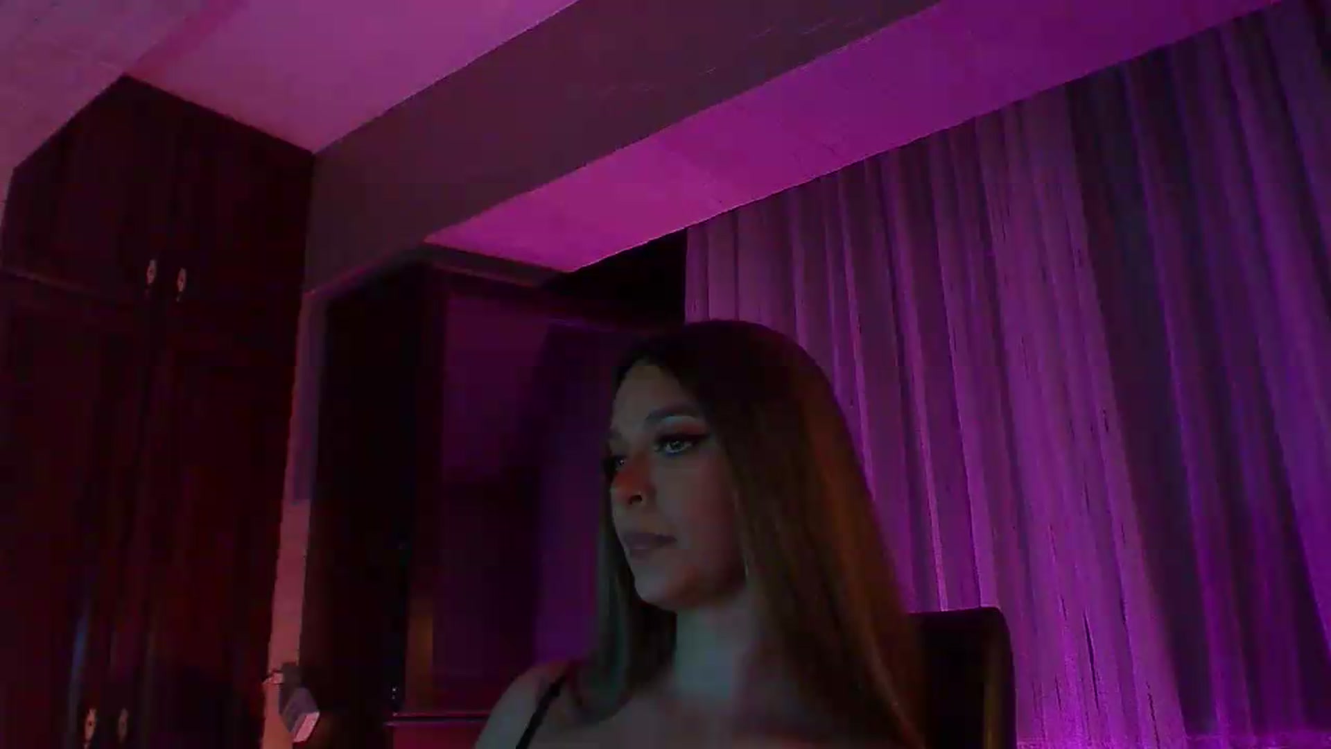Gallery image thumbnail from No_bo_dy's myfreecams stream on, 08/08/2026, 01:08 image 11 of 20