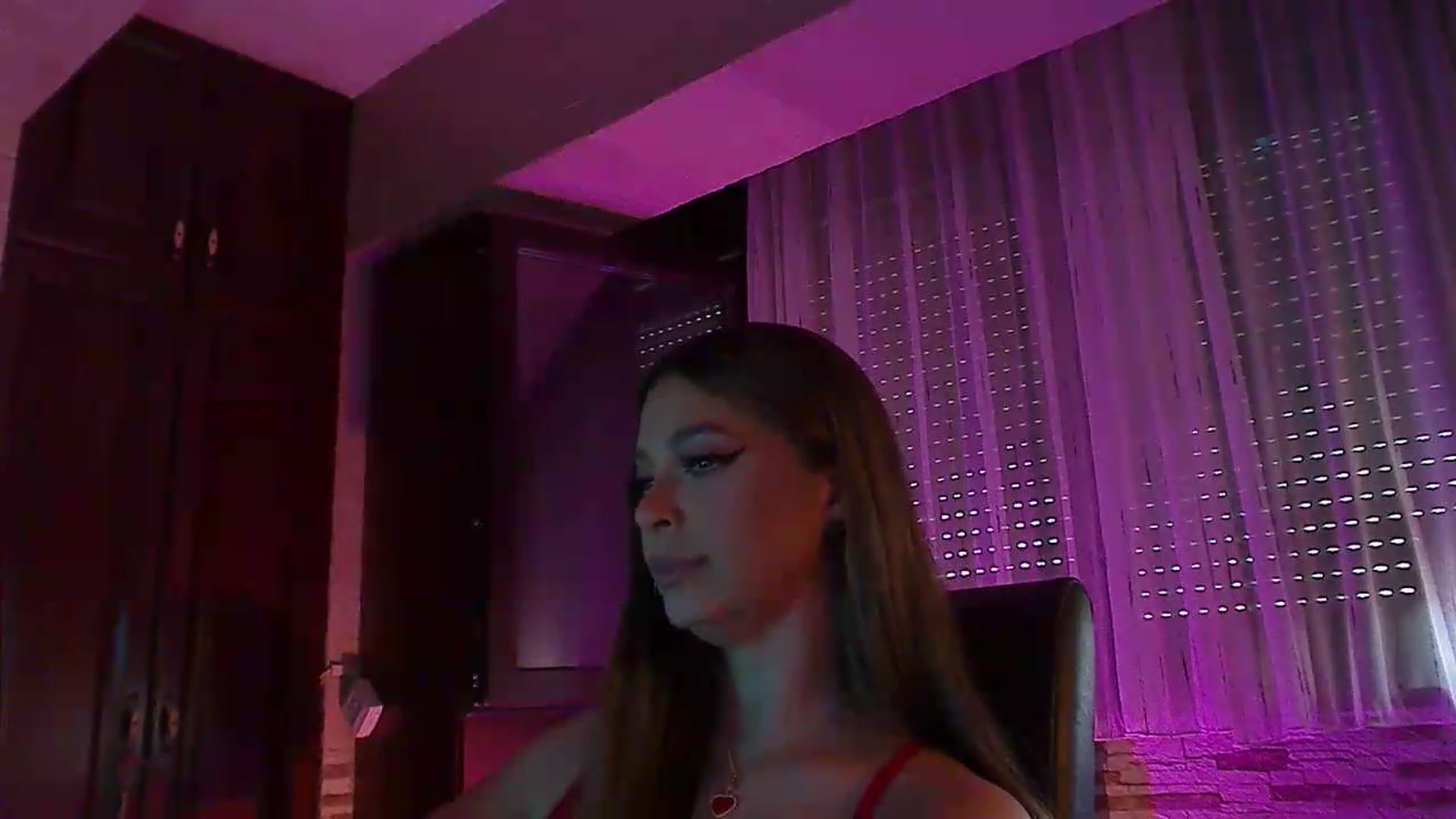 Gallery image thumbnail from No_bo_dy's myfreecams stream on, 08/15/2026, 04:17 image 17 of 20