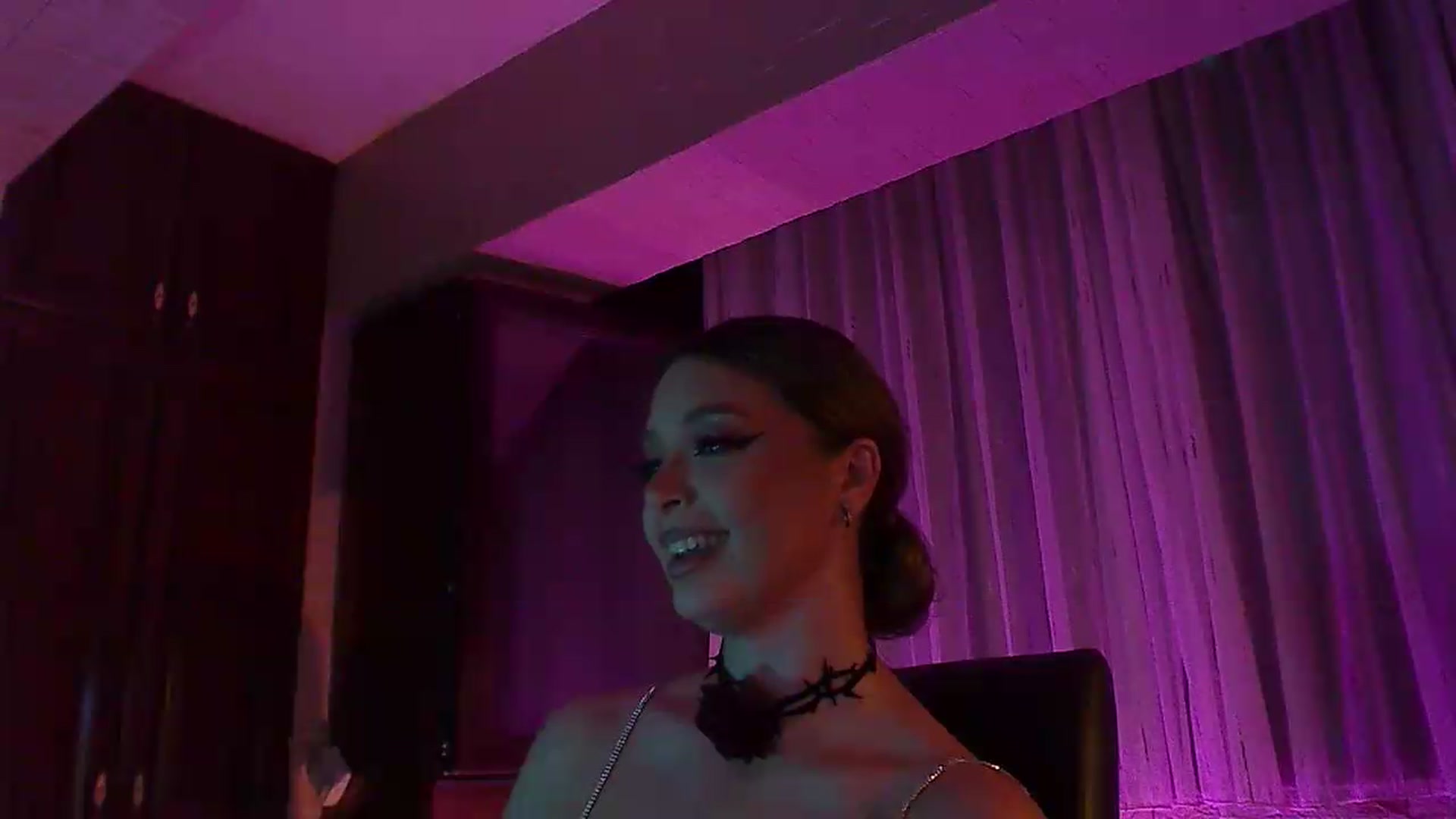 Gallery image thumbnail from No_bo_dy's myfreecams stream on, 08/16/2026, 01:15 image 9 of 20