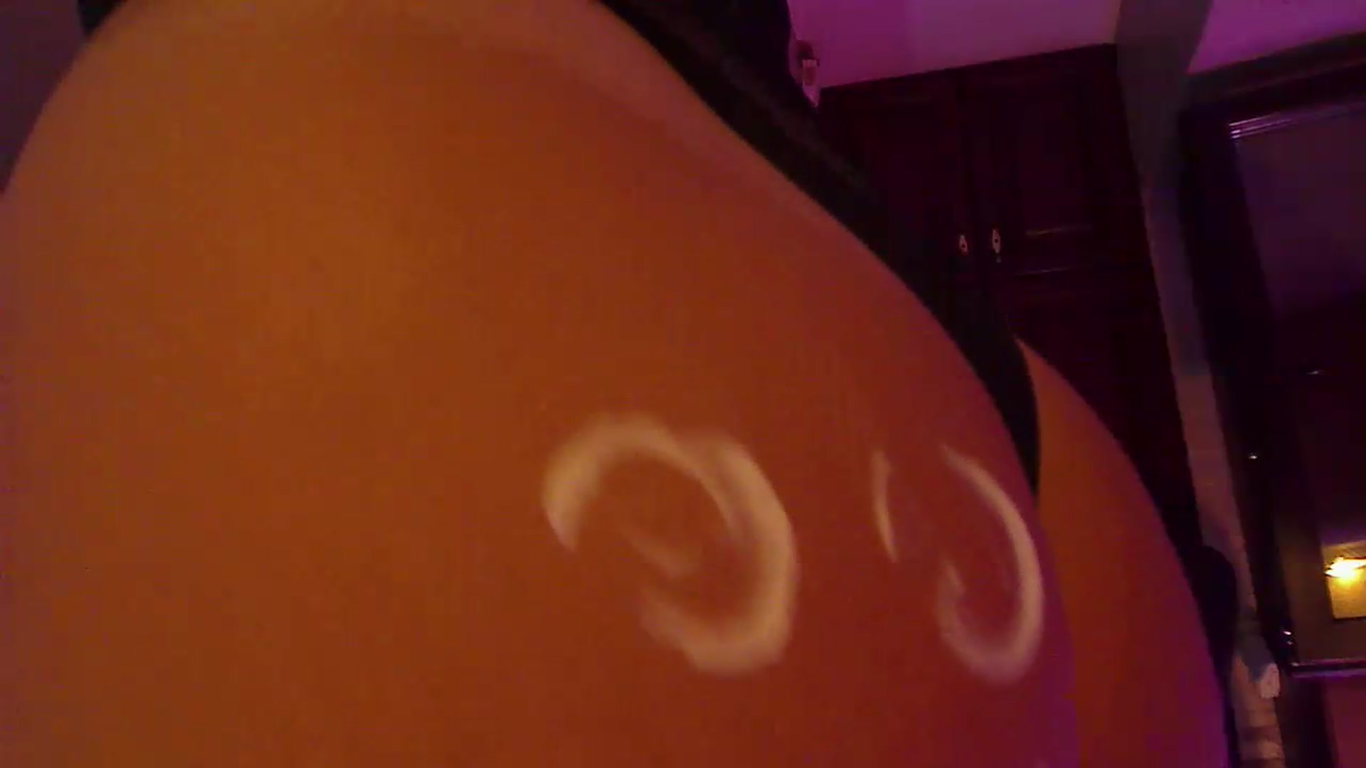 Gallery image thumbnail from No_bo_dy's myfreecams stream on, 08/16/2026, 01:15 image 17 of 20