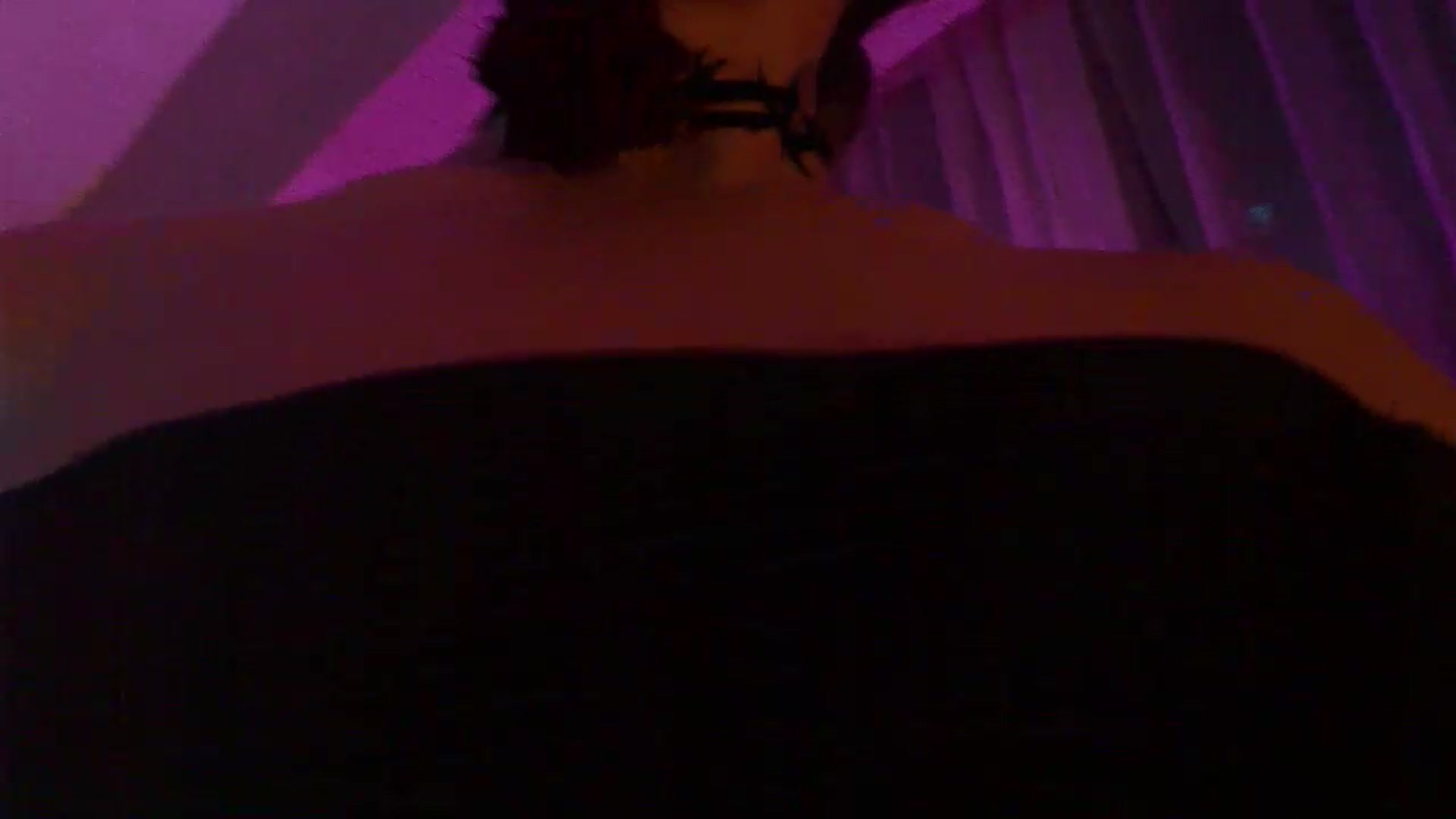 Gallery image thumbnail from No_bo_dy's myfreecams stream on, 08/16/2026, 01:15 image 13 of 20