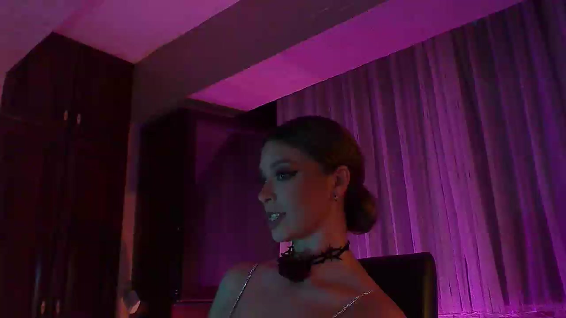 Gallery image thumbnail from No_bo_dy's myfreecams stream on, 08/16/2026, 01:35 image 1 of 20