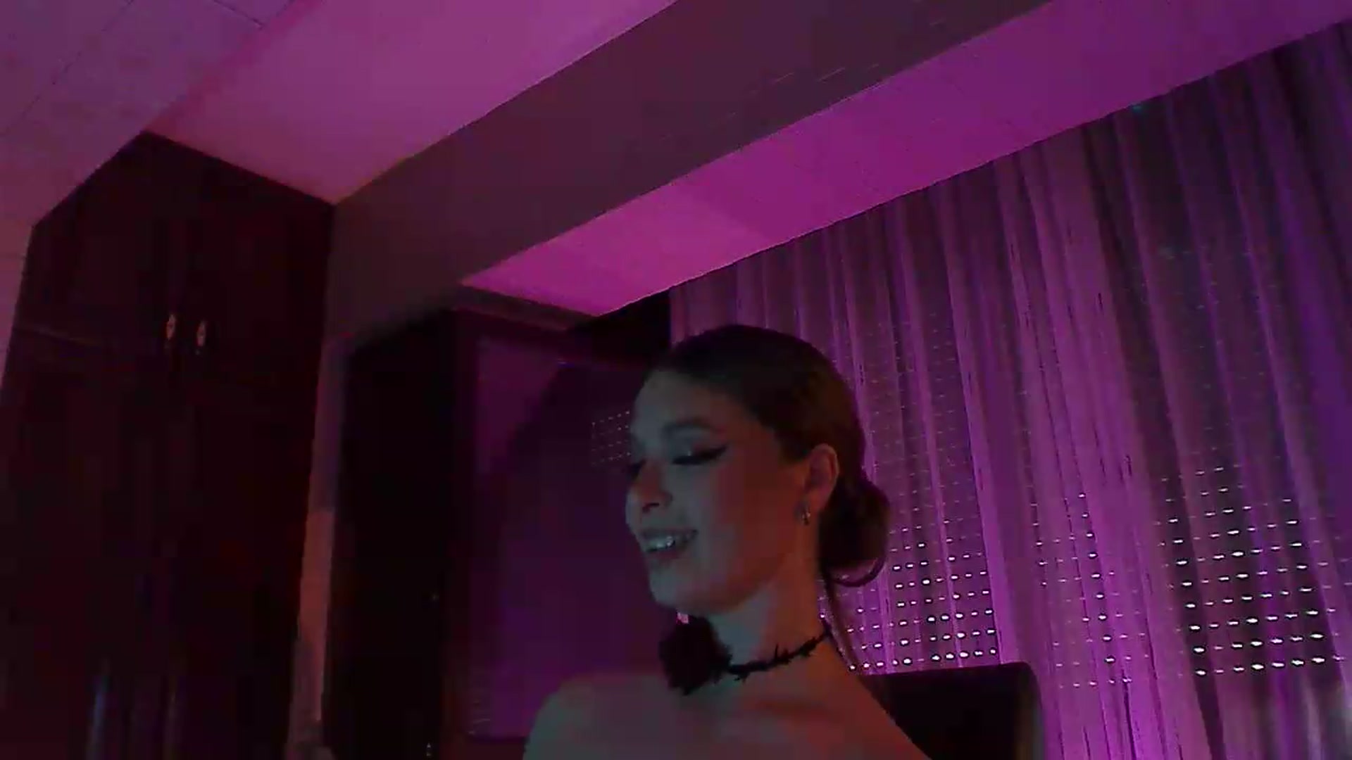 Gallery image thumbnail from No_bo_dy's myfreecams stream on, 08/16/2026, 03:38 image 19 of 20