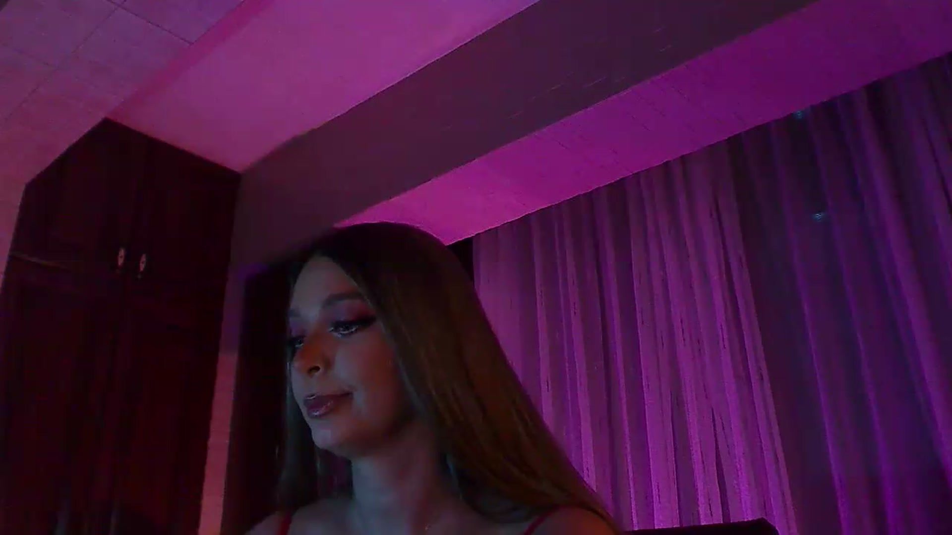 Gallery image thumbnail from No_bo_dy's myfreecams stream on, 08/22/2026, 01:50 image 2 of 20