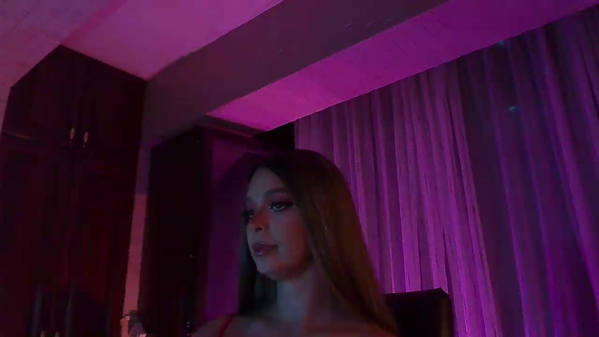 Gallery image thumbnail from No_bo_dy's myfreecams stream on, 08/22/2026, 01:50 image 14 of 20