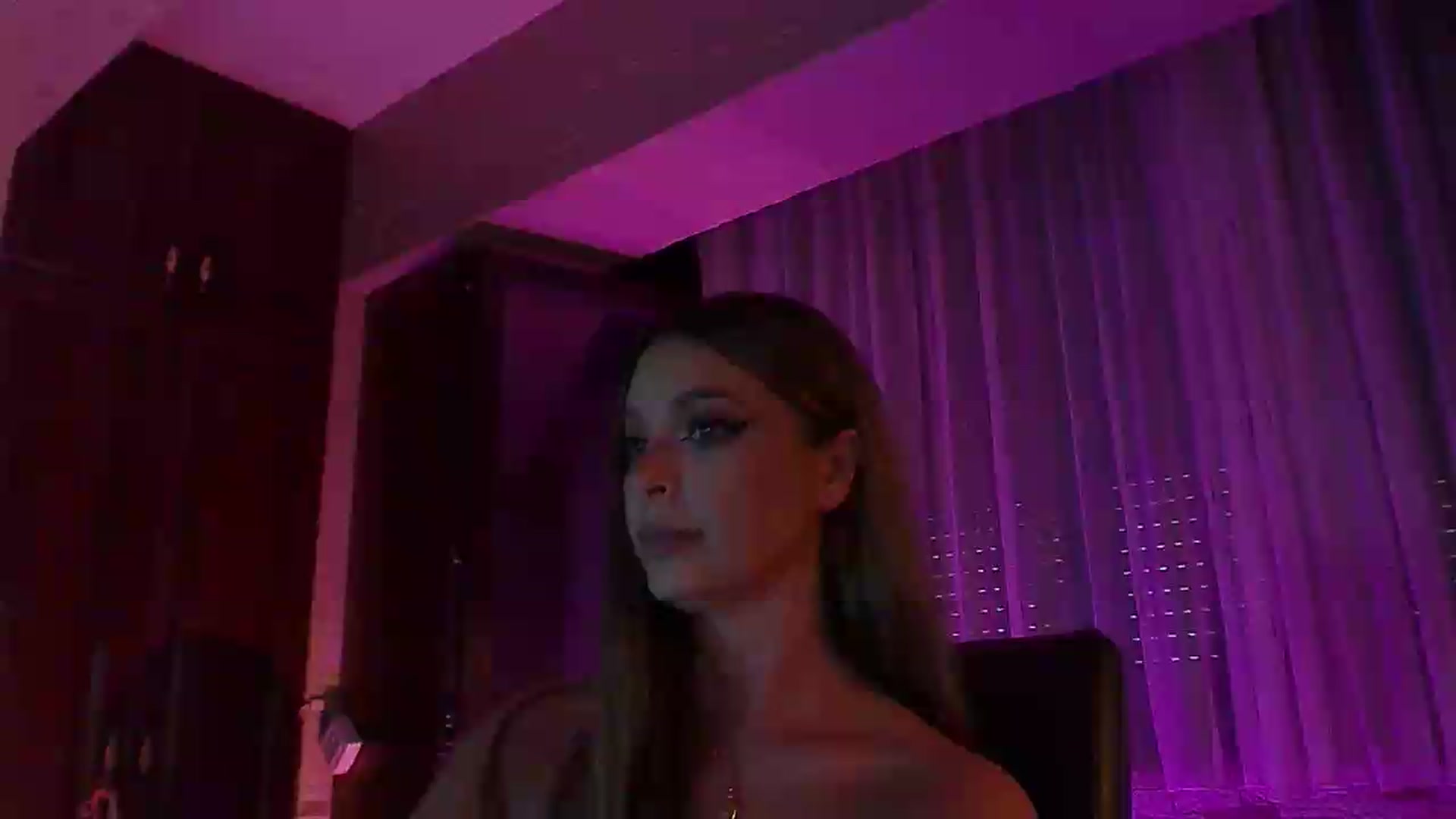 Gallery image thumbnail from No_bo_dy's myfreecams stream on, 08/23/2026, 03:38 image 16 of 20