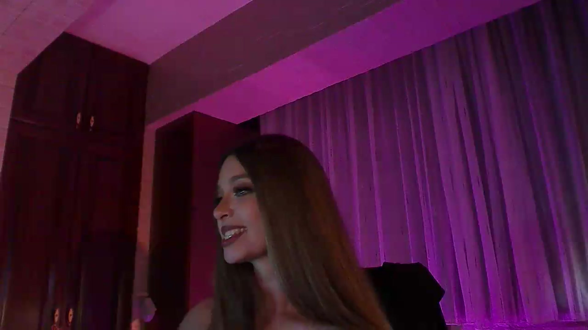 Gallery image thumbnail from No_bo_dy's myfreecams stream on, 08/29/2026, 03:51 image 13 of 20