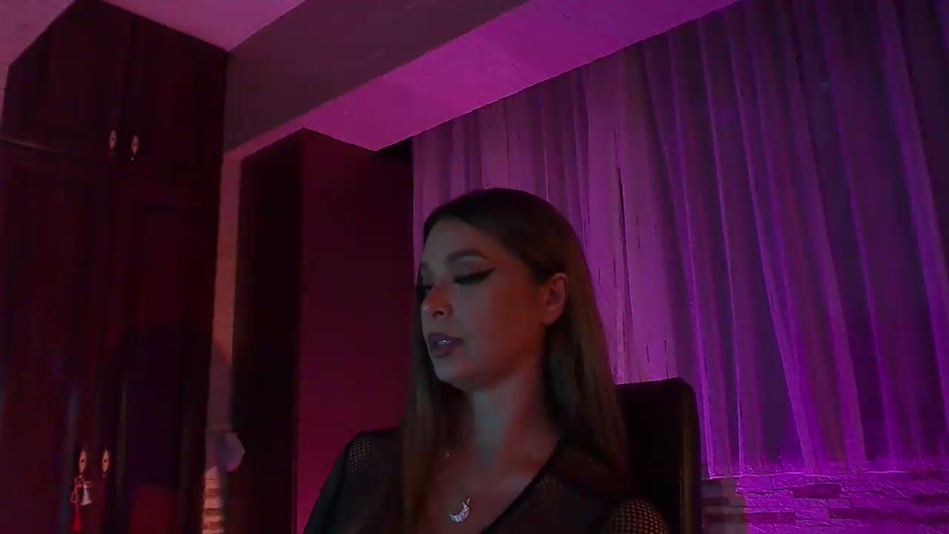 Gallery image thumbnail from No_bo_dy's myfreecams stream on, 08/30/2026, 02:03 image 6 of 20