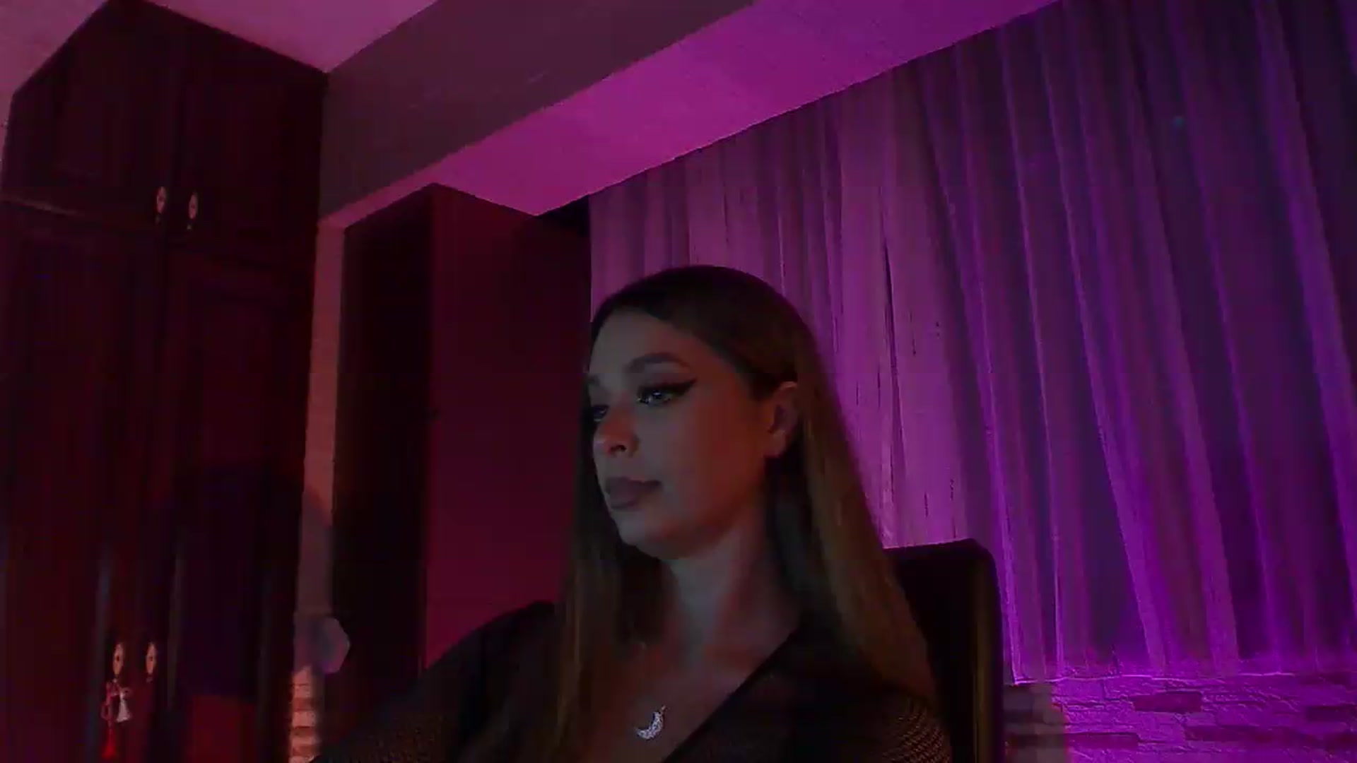 Gallery image thumbnail from No_bo_dy's myfreecams stream on, 08/30/2026, 02:03 image 3 of 20