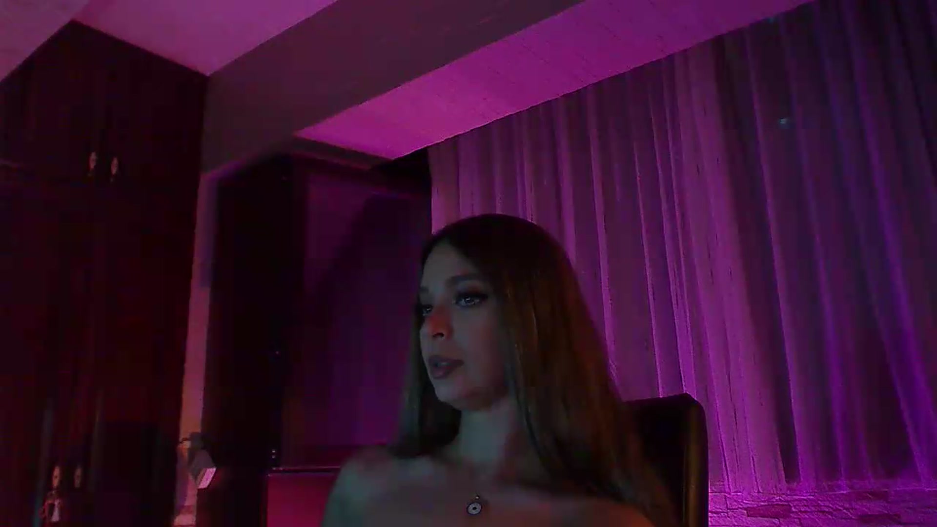 Gallery image thumbnail from No_bo_dy's myfreecams stream on, 09/05/2026, 02:33 image 12 of 20