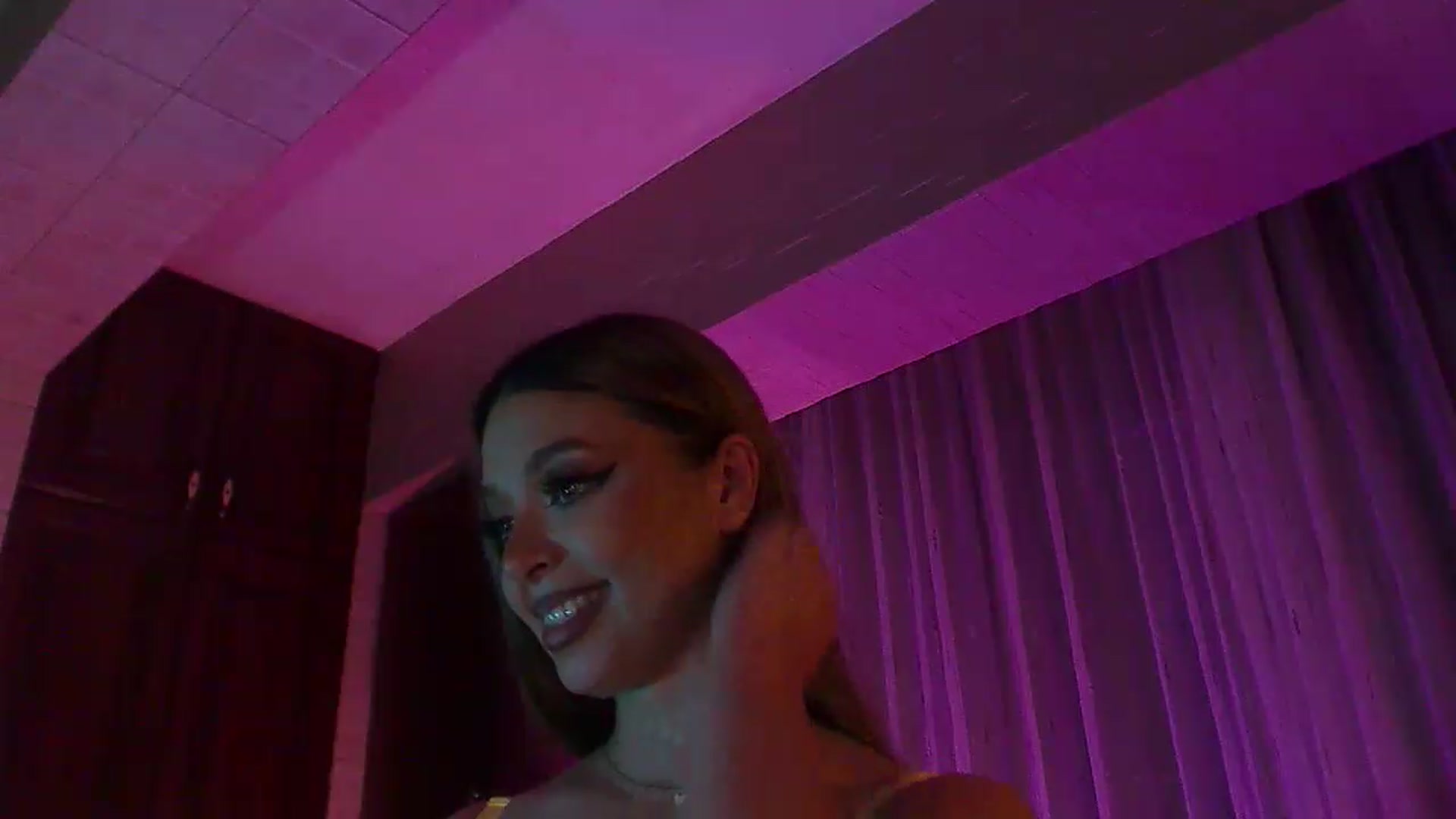 Gallery image thumbnail from No_bo_dy's myfreecams stream on, 09/12/2026, 02:58 image 19 of 20