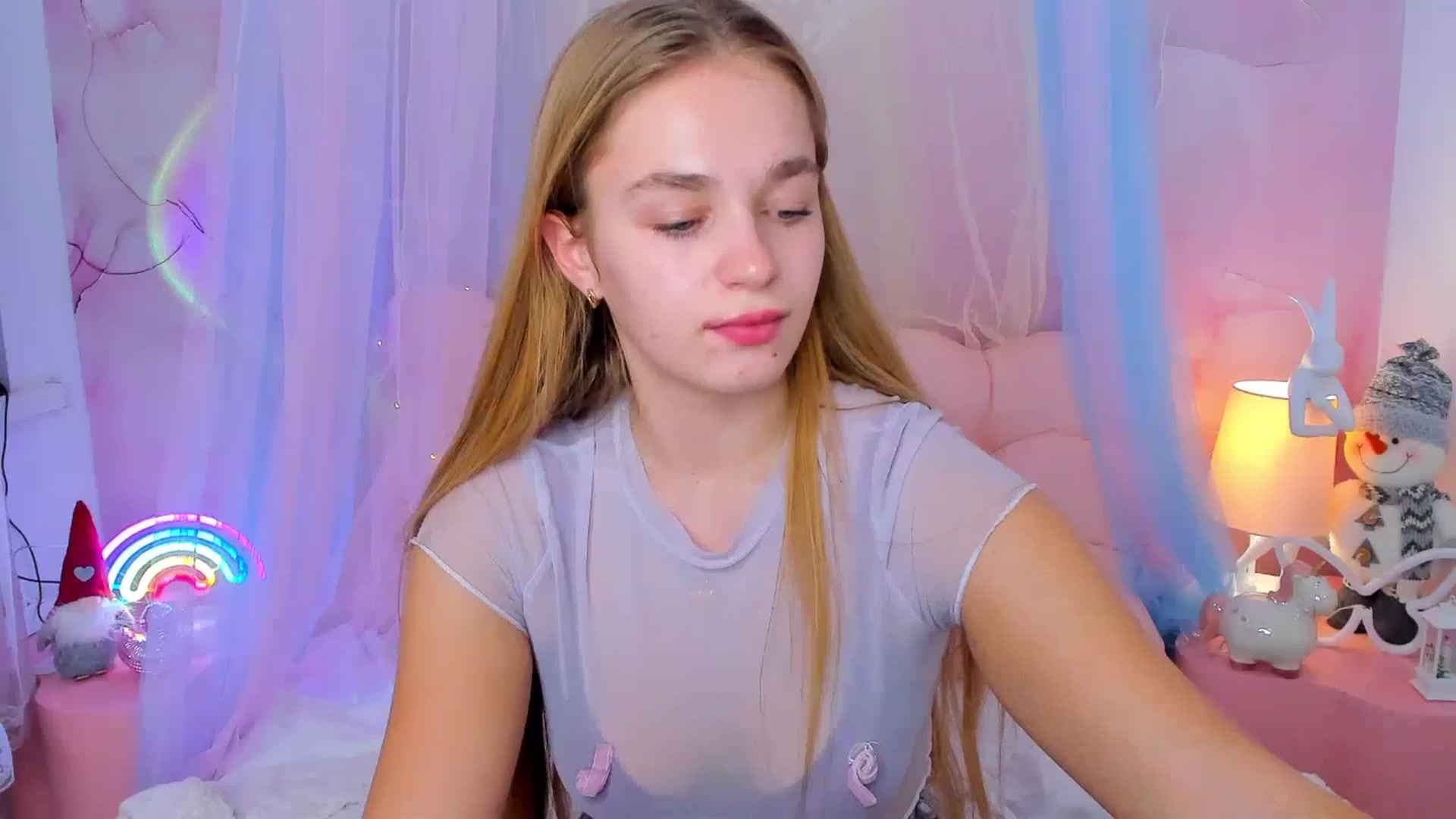 Gallery image thumbnail from NoaLux's myfreecams stream on, 12/22/2025, 11:12 image 1 of 20