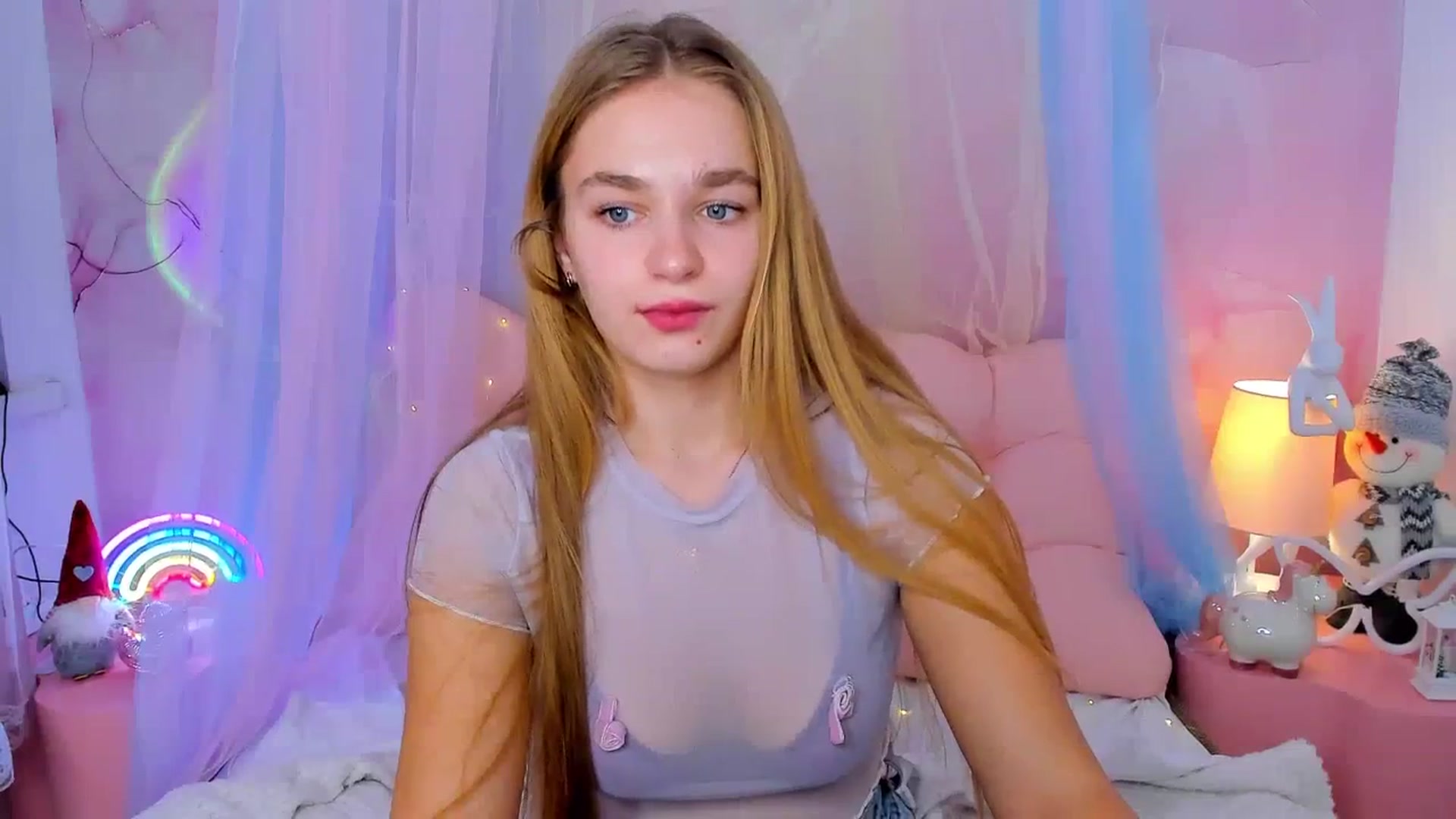 Gallery image thumbnail from NoaLux's myfreecams stream on, 12/22/2025, 11:12 image 6 of 20