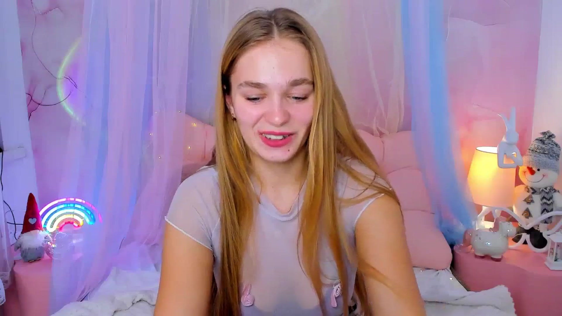 Gallery image thumbnail from NoaLux's myfreecams stream on, 12/22/2025, 11:12 image 10 of 20