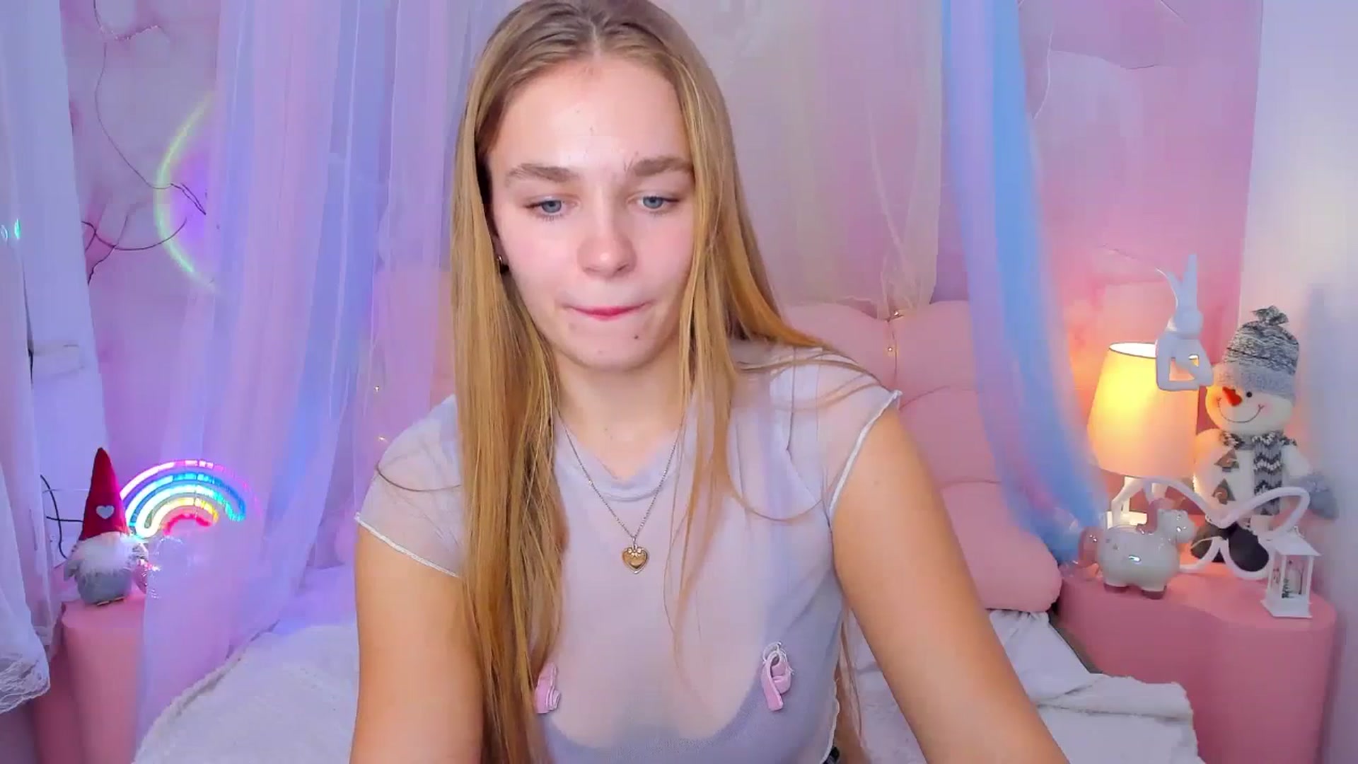 Gallery image thumbnail from NoaLux's myfreecams stream on, 12/22/2025, 12:00 image 20 of 20