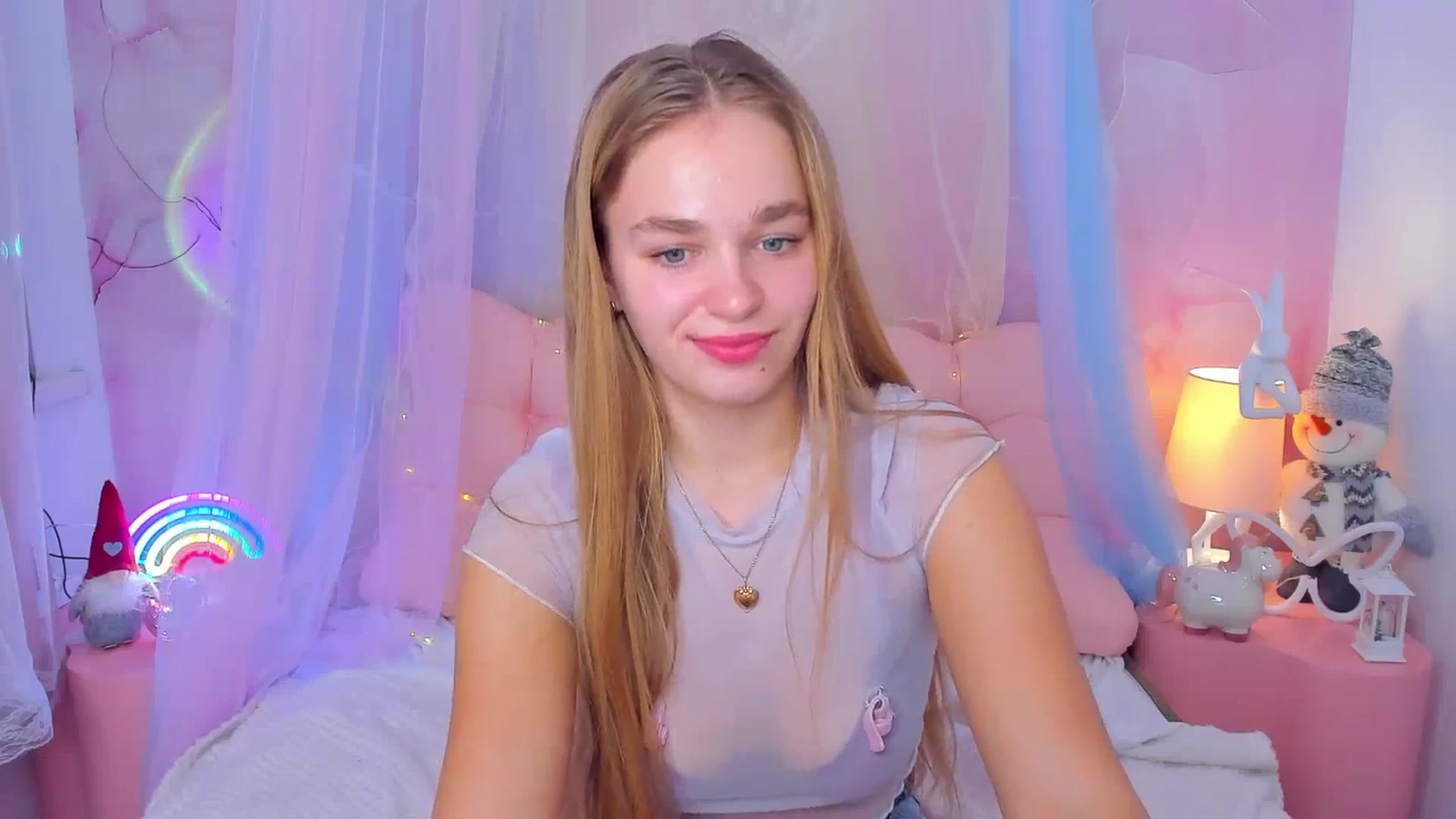 Gallery image thumbnail from NoaLux's myfreecams stream on, 12/22/2025, 12:00 image 19 of 20