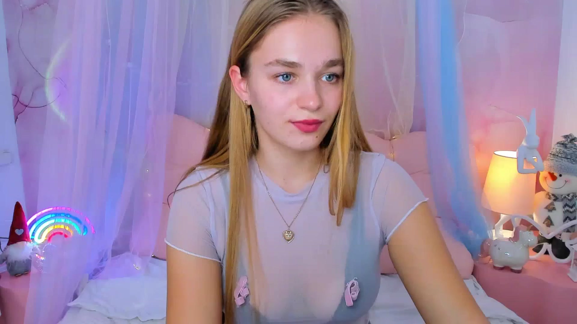 Gallery image thumbnail from NoaLux's myfreecams stream on, 12/22/2025, 13:01 image 2 of 20