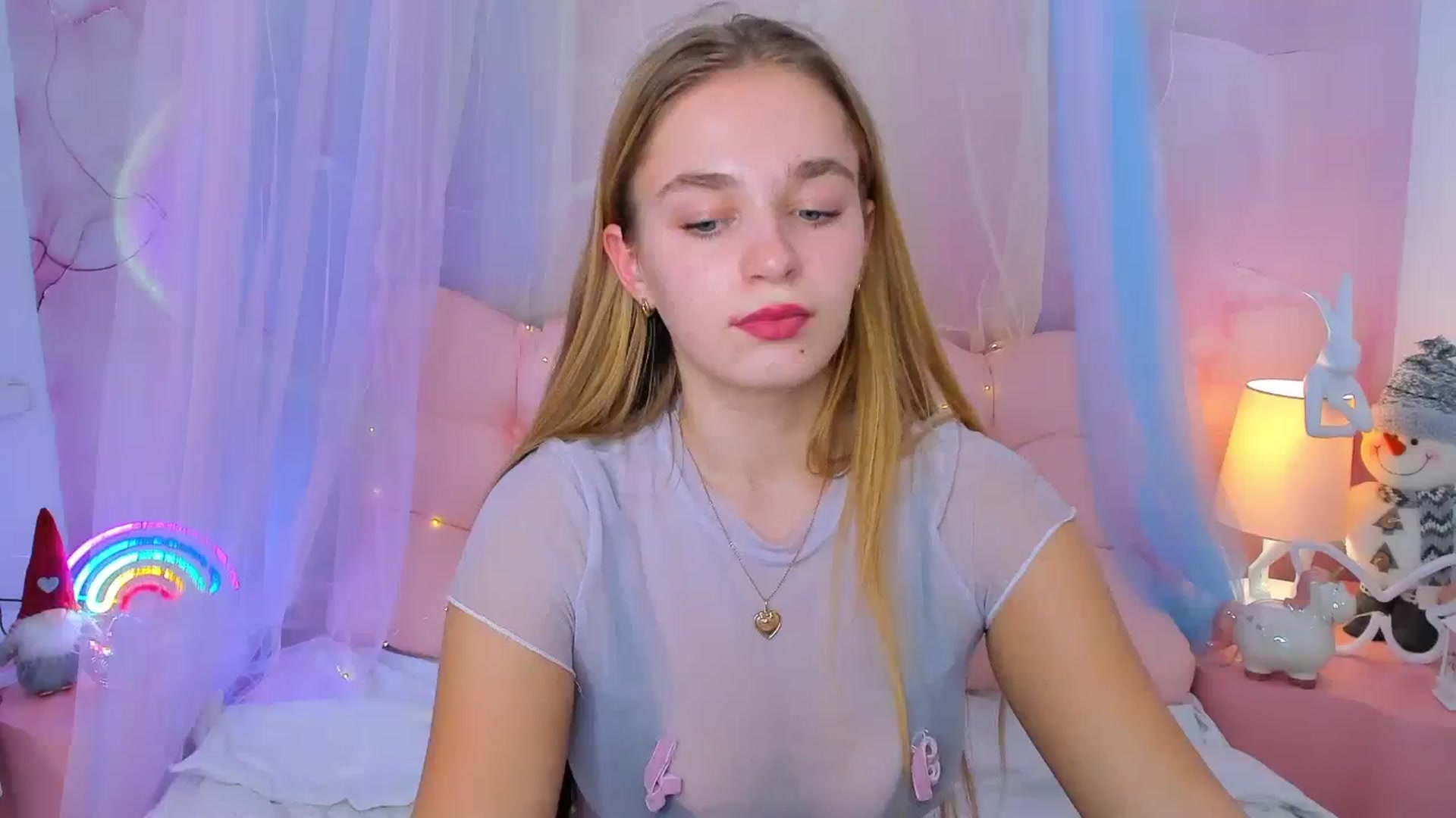 Gallery image thumbnail from NoaLux's myfreecams stream on, 12/22/2025, 13:01 image 9 of 20