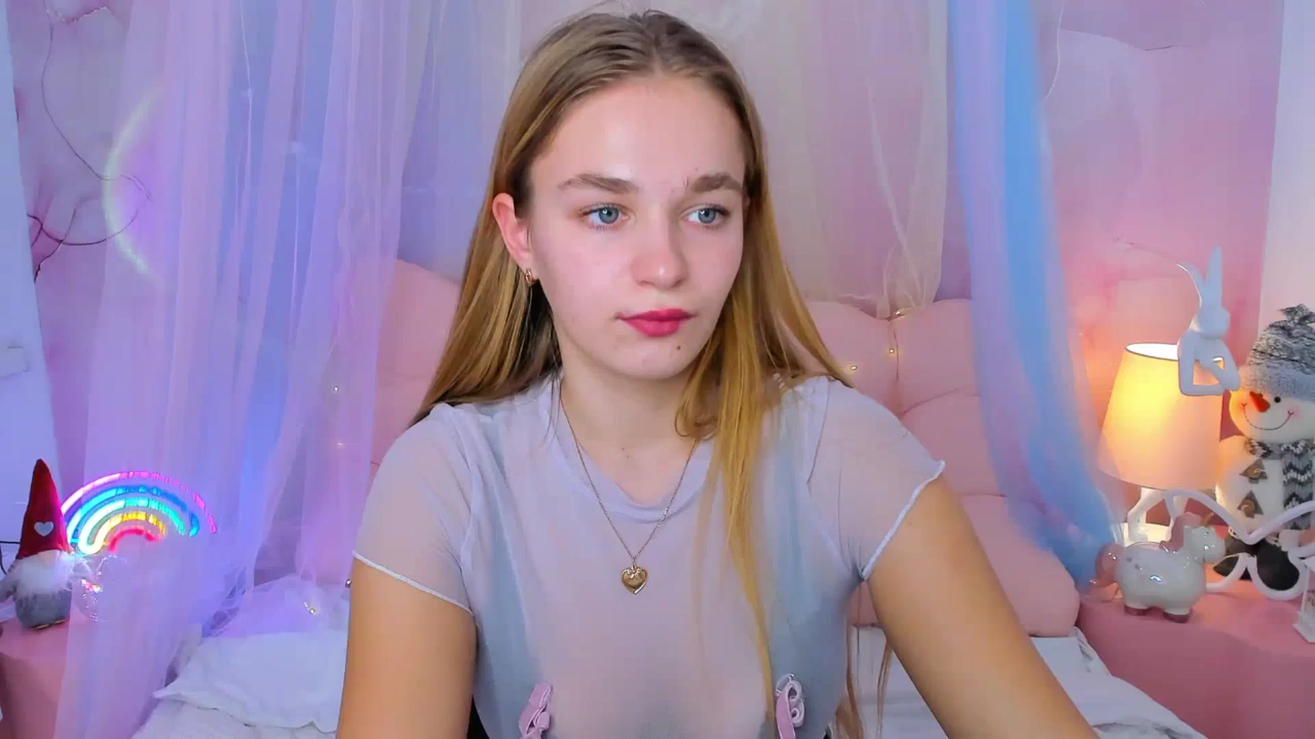 Gallery image thumbnail from NoaLux's myfreecams stream on, 12/22/2025, 13:01 image 8 of 20