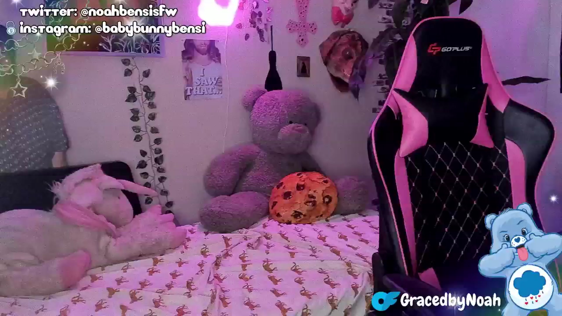 Gallery image thumbnail from NoahBensi's myfreecams stream on, 07/12/2024, 06:58 image 10 of 20