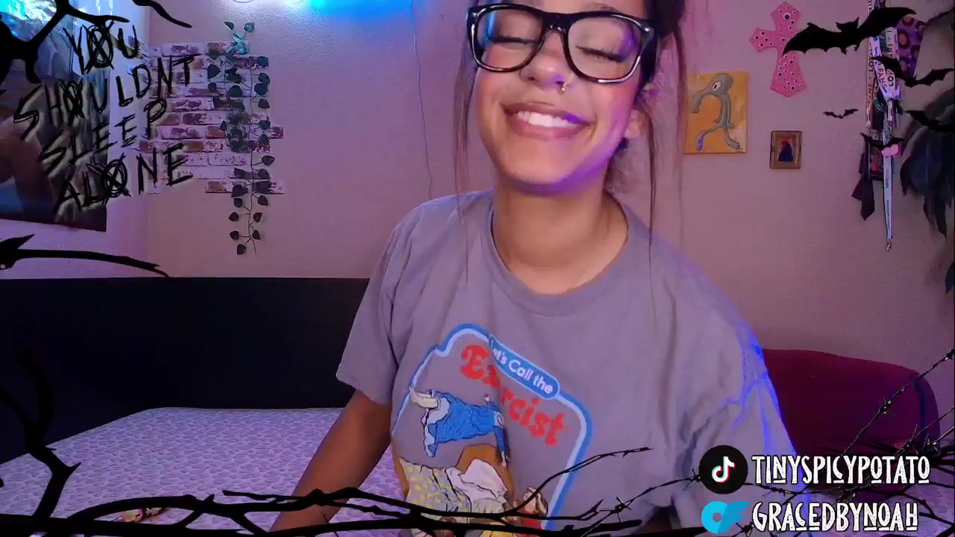 Gallery image thumbnail from NoahBensi's myfreecams stream on, 10/08/2025, 12:39 image 12 of 20