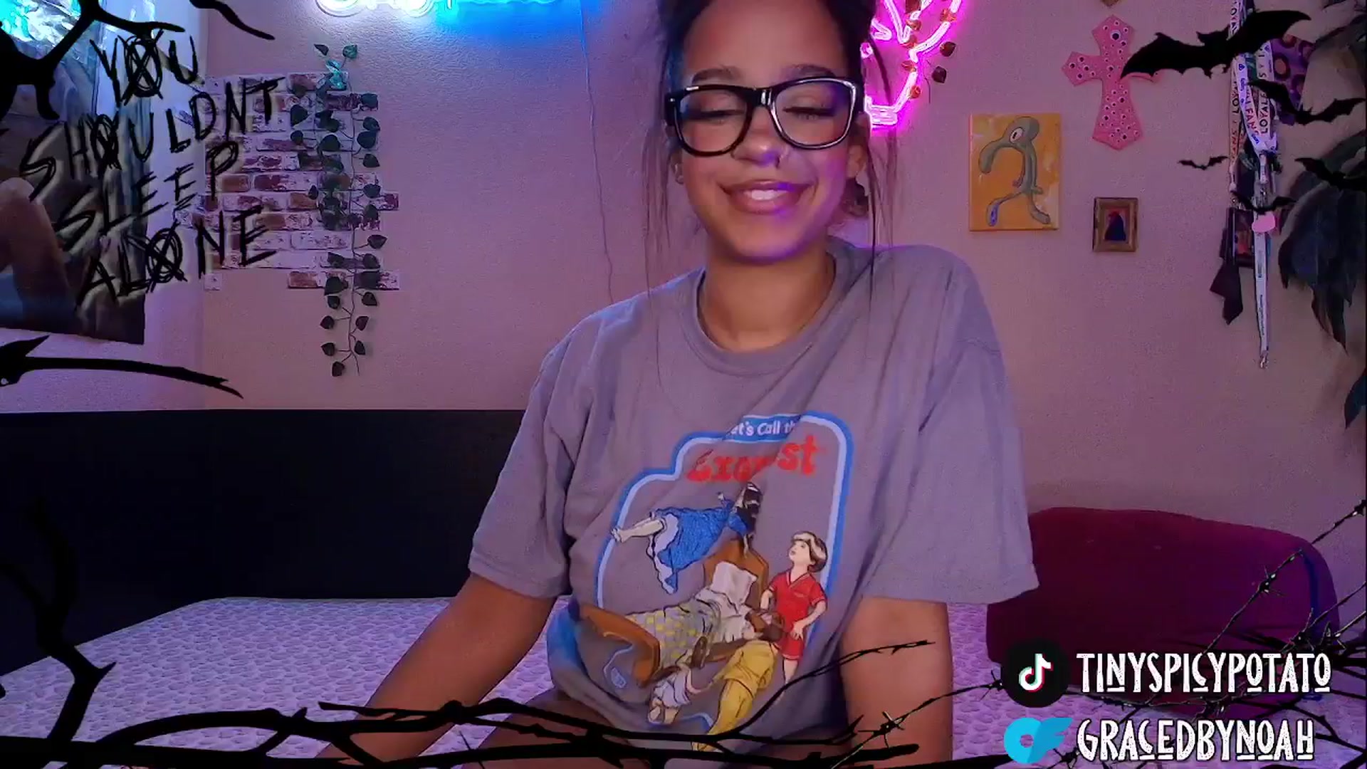Gallery image thumbnail from NoahBensi's myfreecams stream on, 10/08/2025, 12:39 image 18 of 20