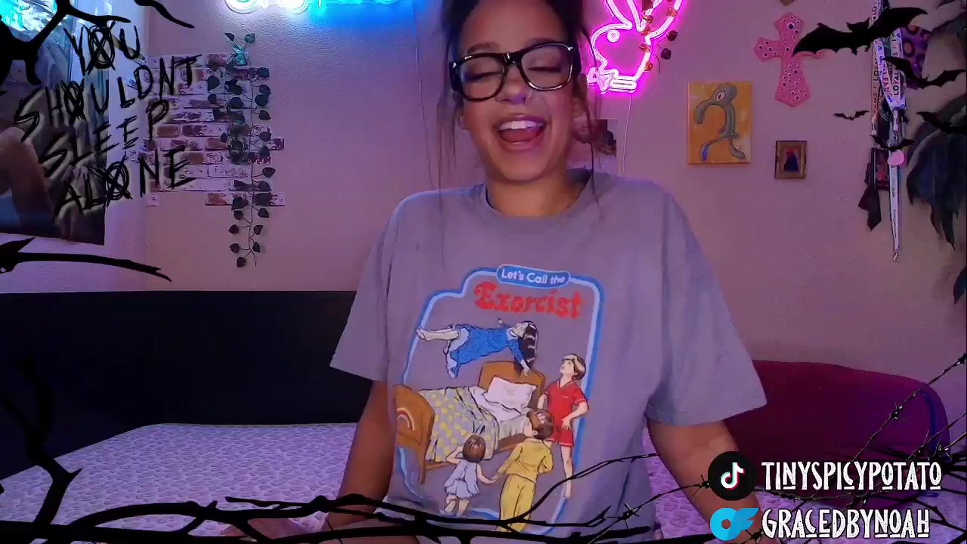 Gallery image thumbnail from NoahBensi's myfreecams stream on, 10/08/2025, 12:39 image 17 of 20