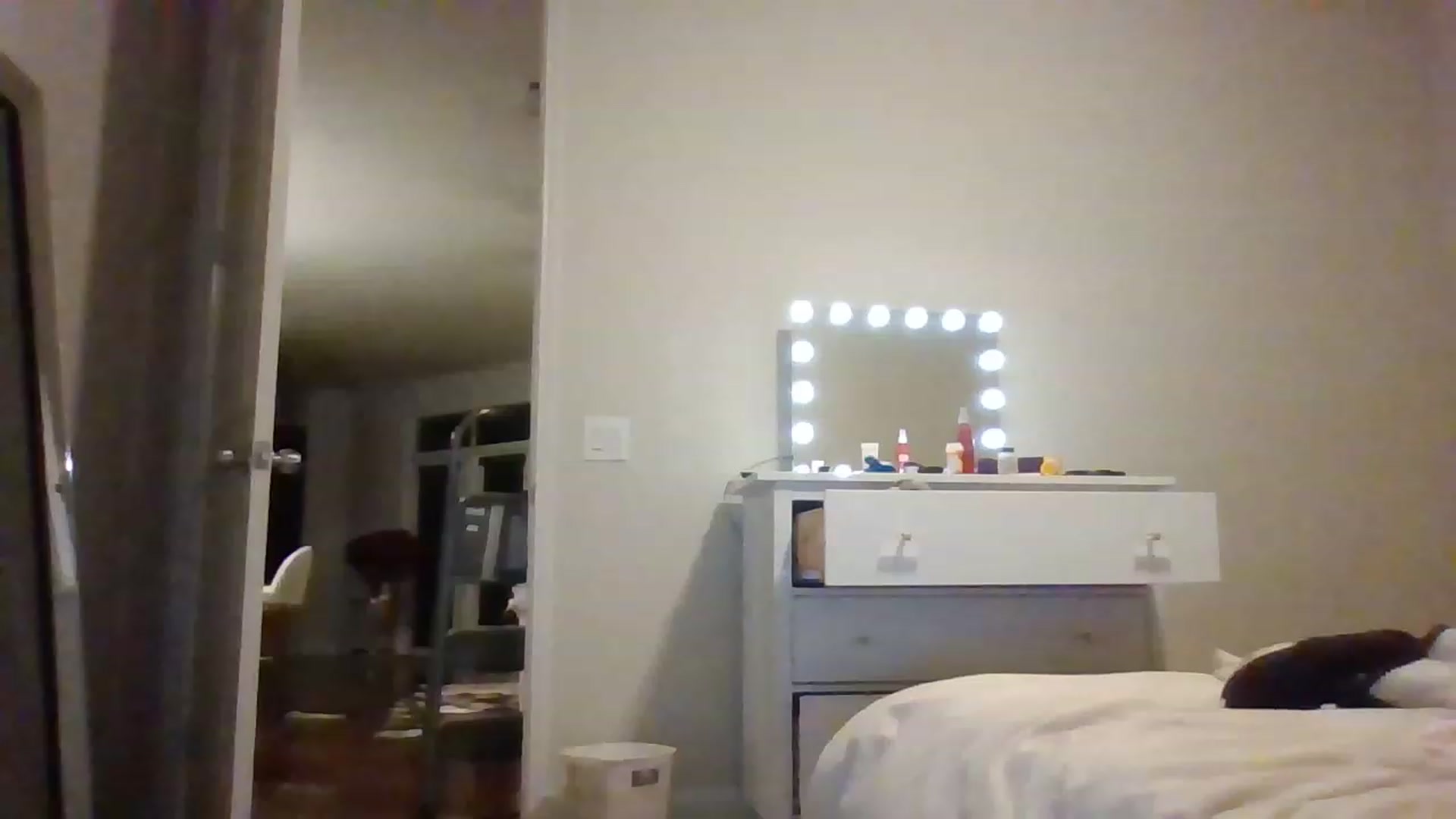 Gallery image thumbnail from Noelles's myfreecams stream on, 12/25/2022, 11:19 image 1 of 20