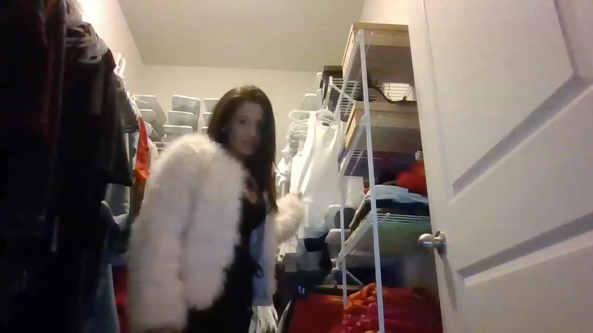 Gallery image thumbnail from Noelles's myfreecams stream on, 12/25/2022, 11:19 image 10 of 20