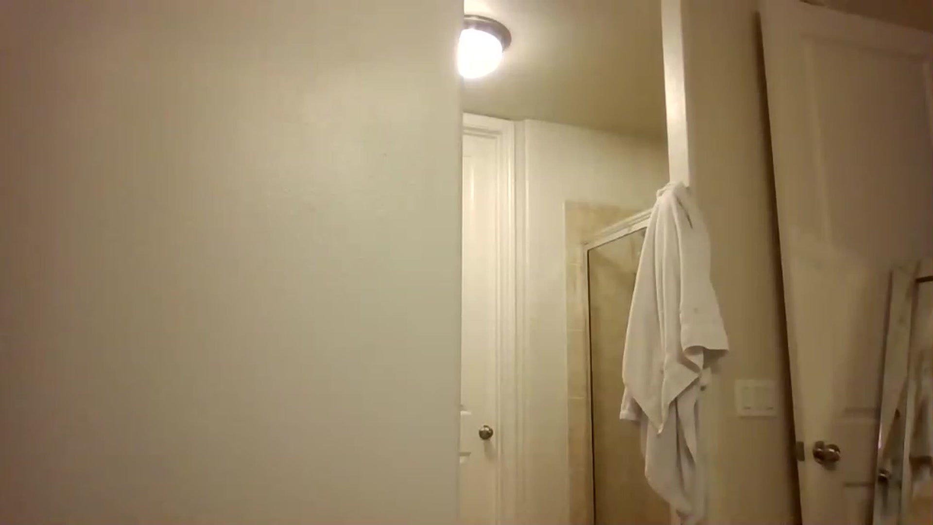 Gallery image thumbnail from Noelles's myfreecams stream on, 12/26/2022, 19:08 image 18 of 20