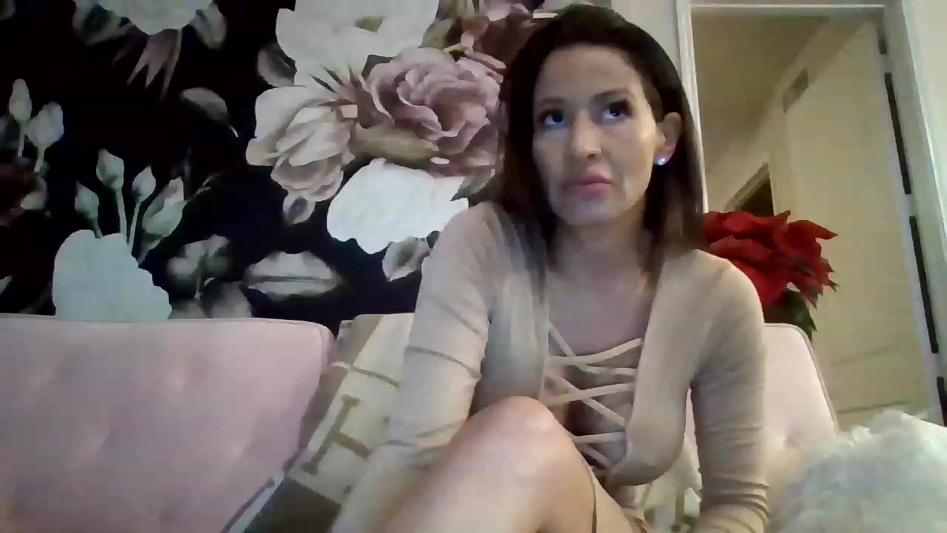 Gallery image thumbnail from Noelles's myfreecams stream on, 01/19/2023, 13:25 image 20 of 20