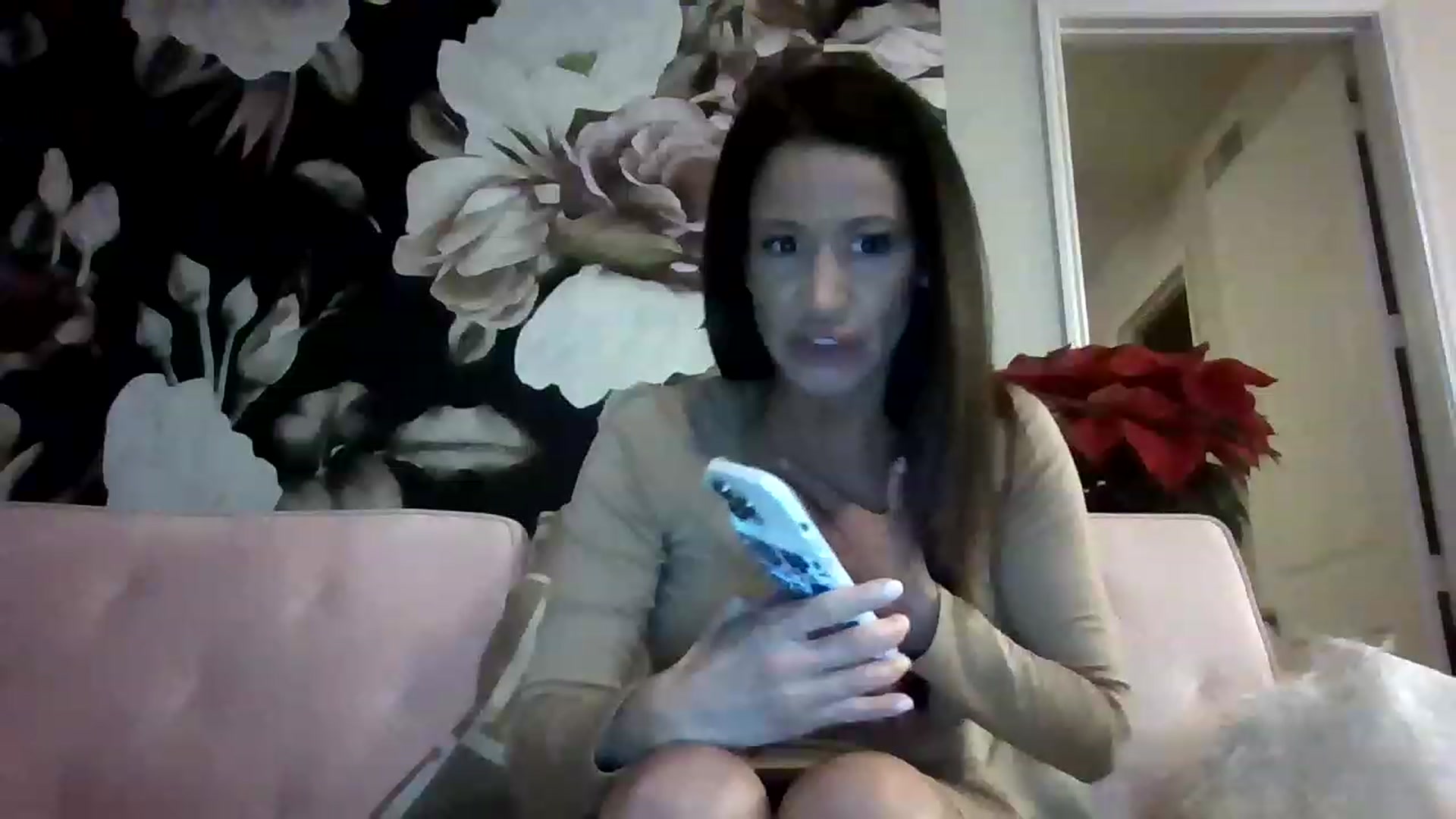 Gallery image thumbnail from Noelles's myfreecams stream on, 01/19/2023, 13:25 image 9 of 20