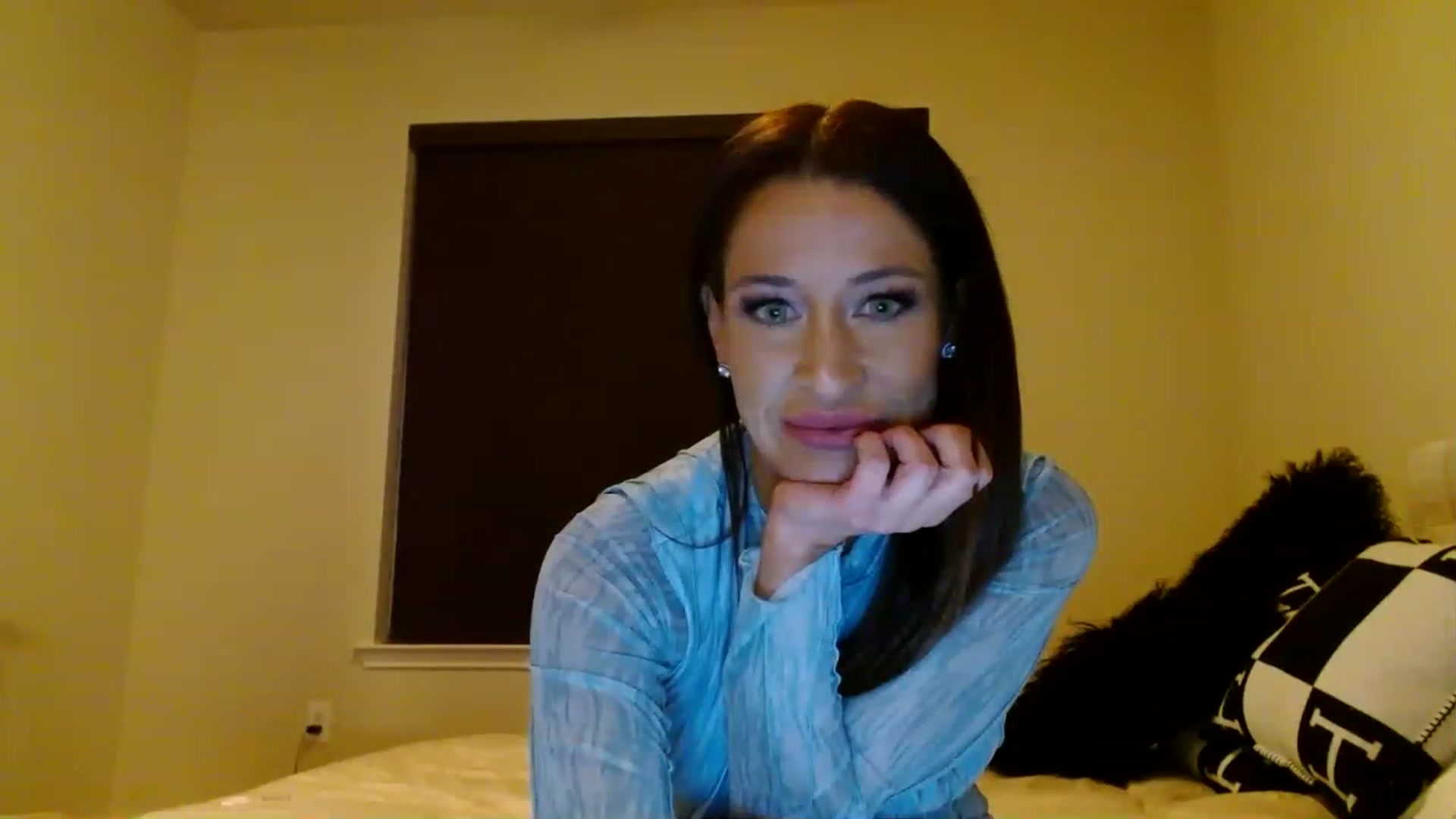 Gallery image thumbnail from Noelles's myfreecams stream on, 02/11/2023, 01:49 image 20 of 20