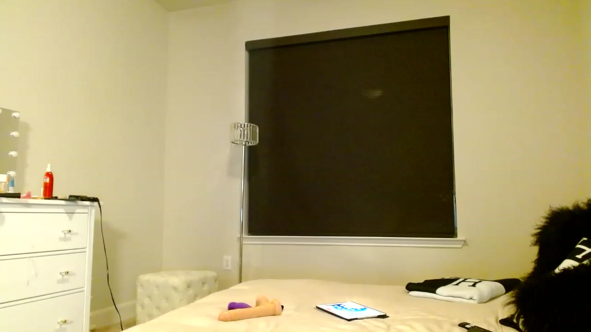 Gallery image thumbnail from Noelles's myfreecams stream on, 03/07/2023, 01:37 image 15 of 20