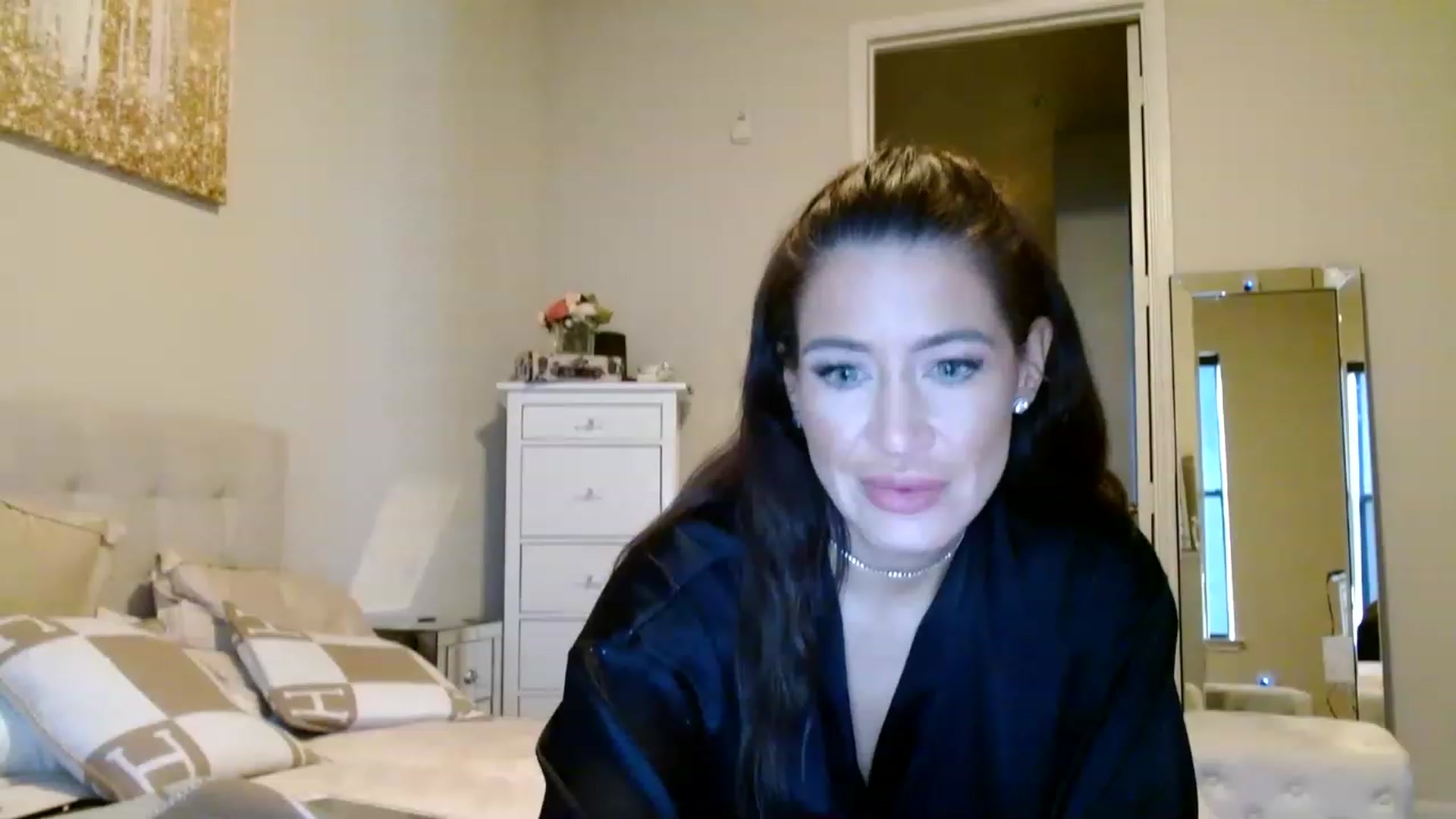 Gallery image thumbnail from Noelles's myfreecams stream on, 03/12/2023, 13:37 image 4 of 20