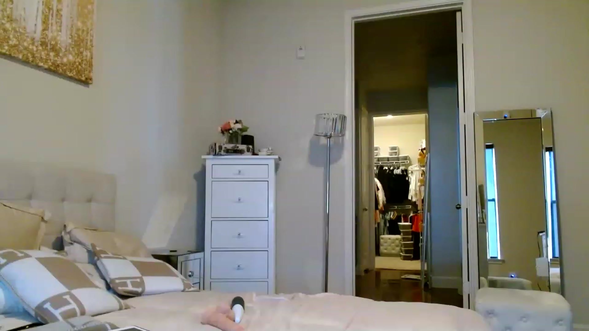 Gallery image thumbnail from Noelles's myfreecams stream on, 03/12/2023, 13:37 image 20 of 20