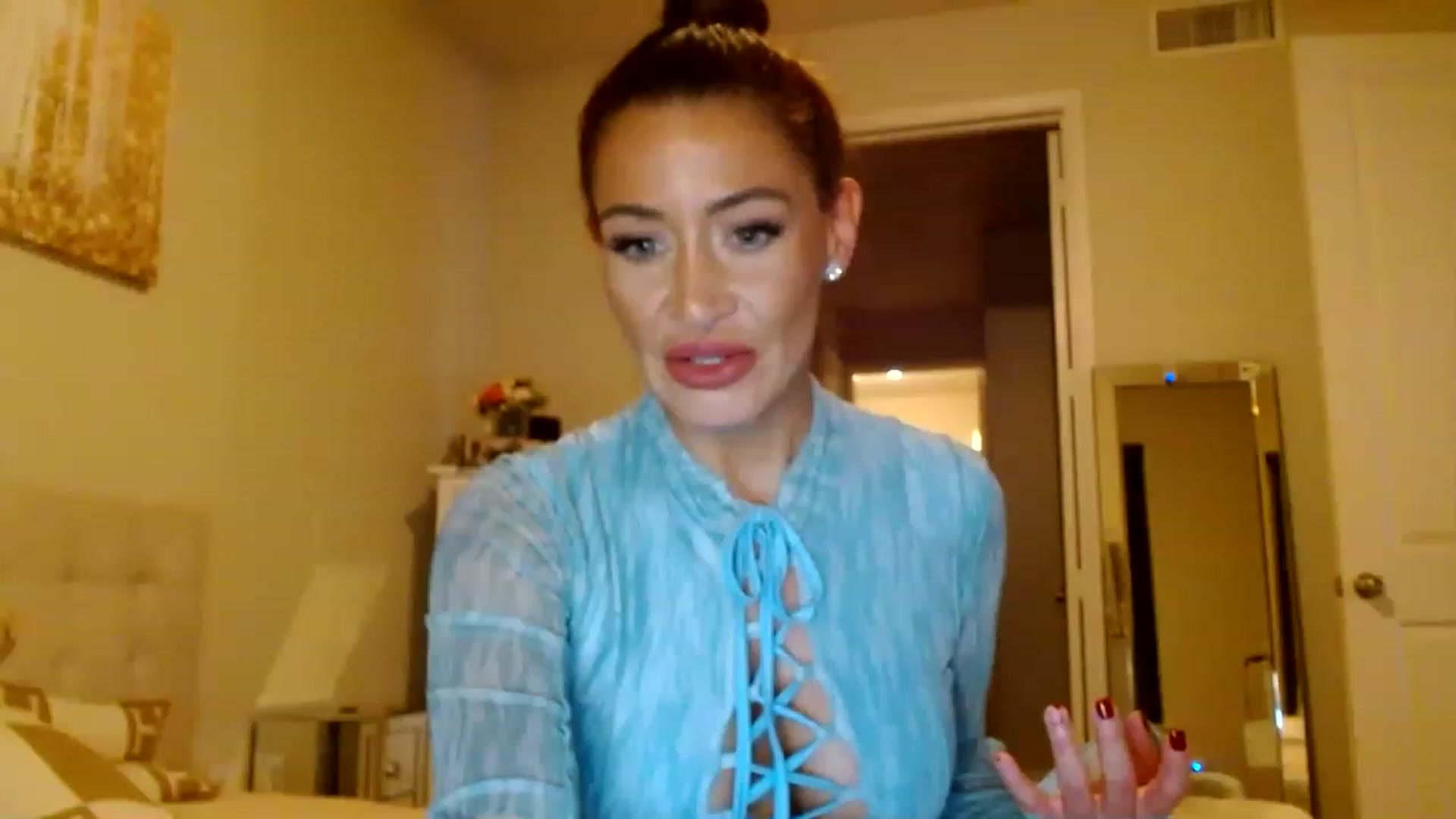 Gallery image thumbnail from Noelles's myfreecams stream on, 03/13/2023, 02:45 image 20 of 20