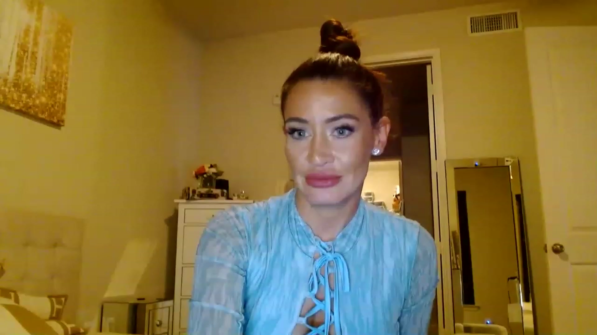 Gallery image thumbnail from Noelles's myfreecams stream on, 03/13/2023, 03:33 image 8 of 20