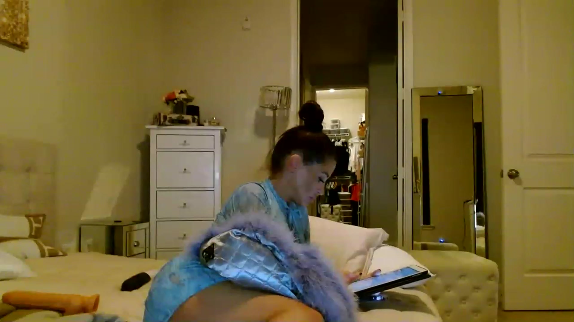 Gallery image thumbnail from Noelles's myfreecams stream on, 03/13/2023, 10:14 image 18 of 20