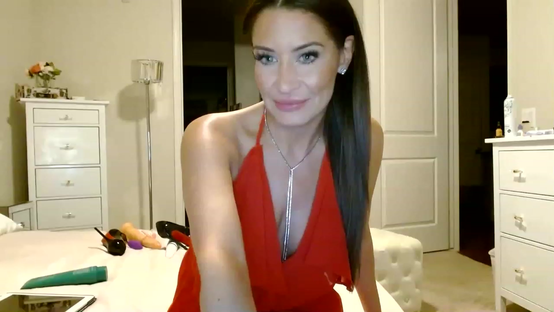 Gallery image thumbnail from Noelles's myfreecams stream on, 04/02/2023, 07:45 image 14 of 20