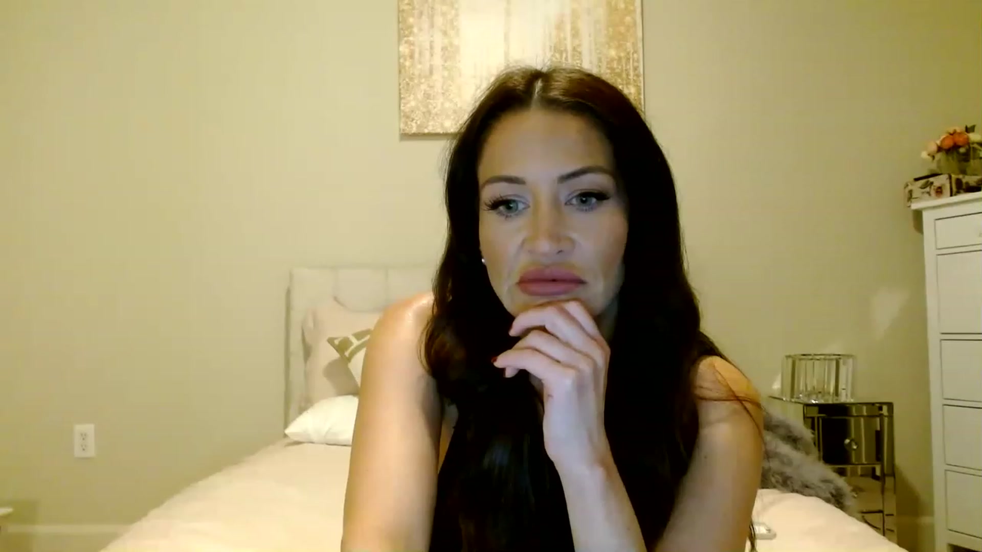 Gallery image thumbnail from Noelles's myfreecams stream on, 04/07/2023, 06:52 image 14 of 20