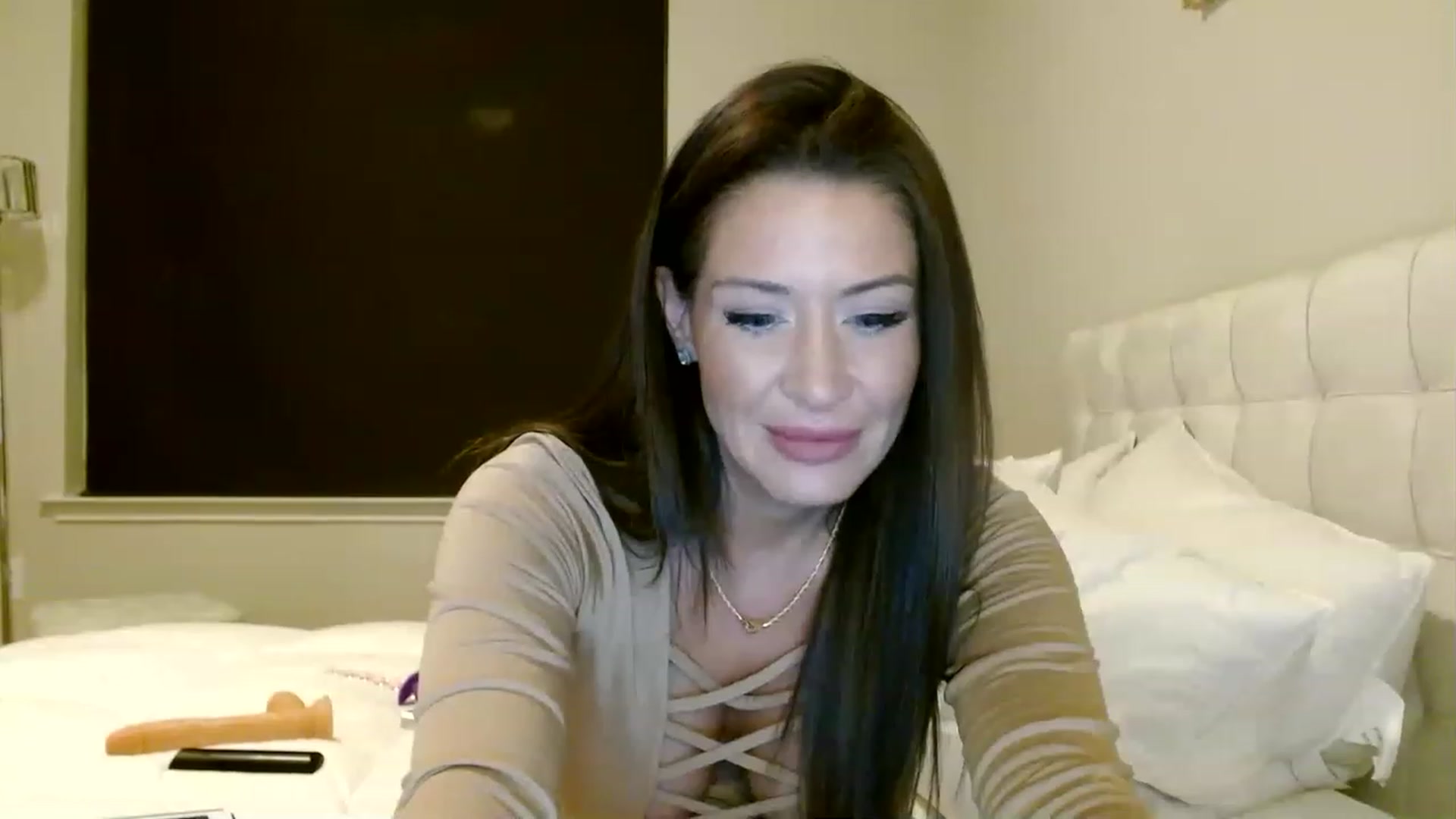 Gallery image thumbnail from Noelles's myfreecams stream on, 04/25/2023, 07:43 image 19 of 20