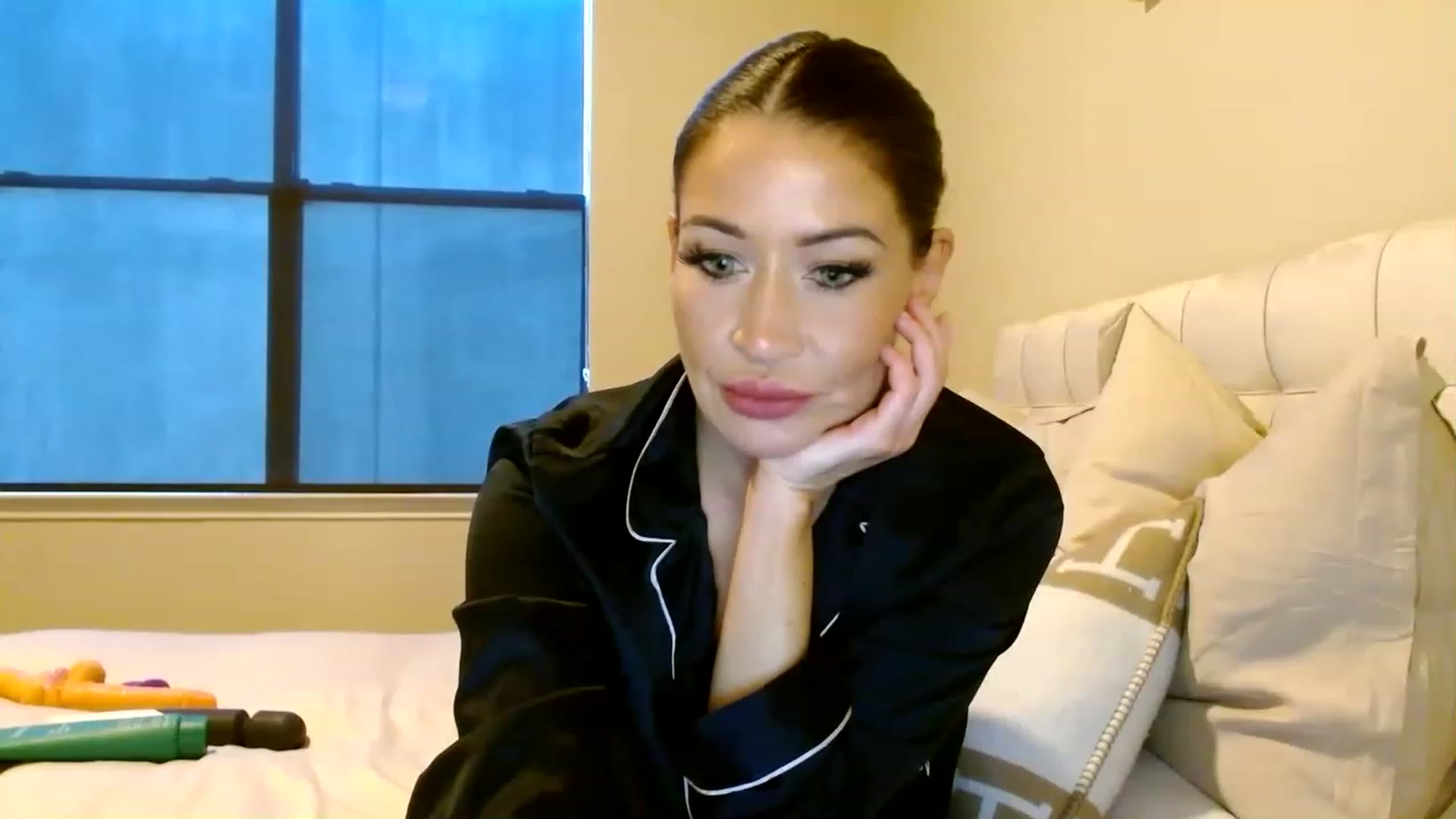 Gallery image thumbnail from Noelles's myfreecams stream on, 05/16/2023, 12:10 image 10 of 20