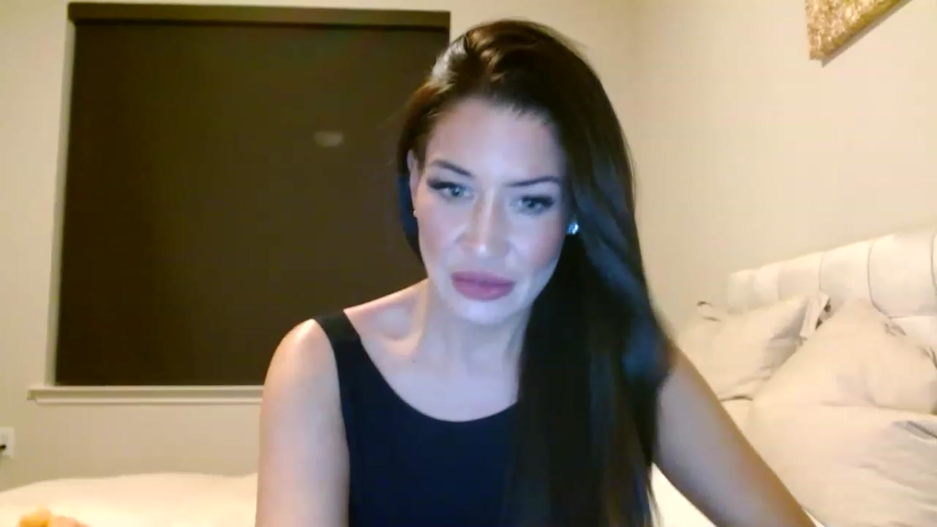 Gallery image thumbnail from Noelles's myfreecams stream on, 05/17/2023, 11:13 image 6 of 20