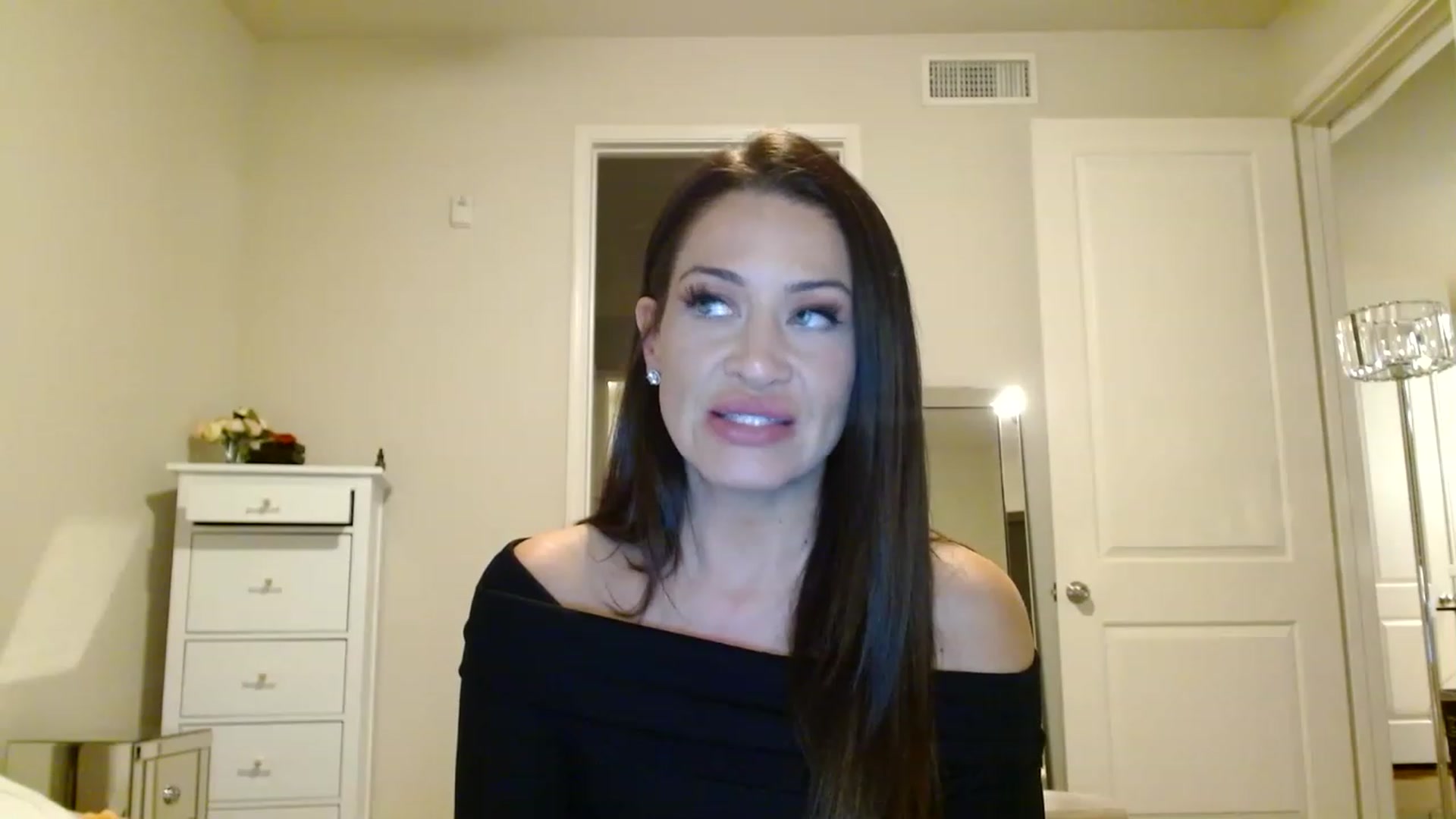 Gallery image thumbnail from Noelles's myfreecams stream on, 05/28/2023, 07:19 image 4 of 20
