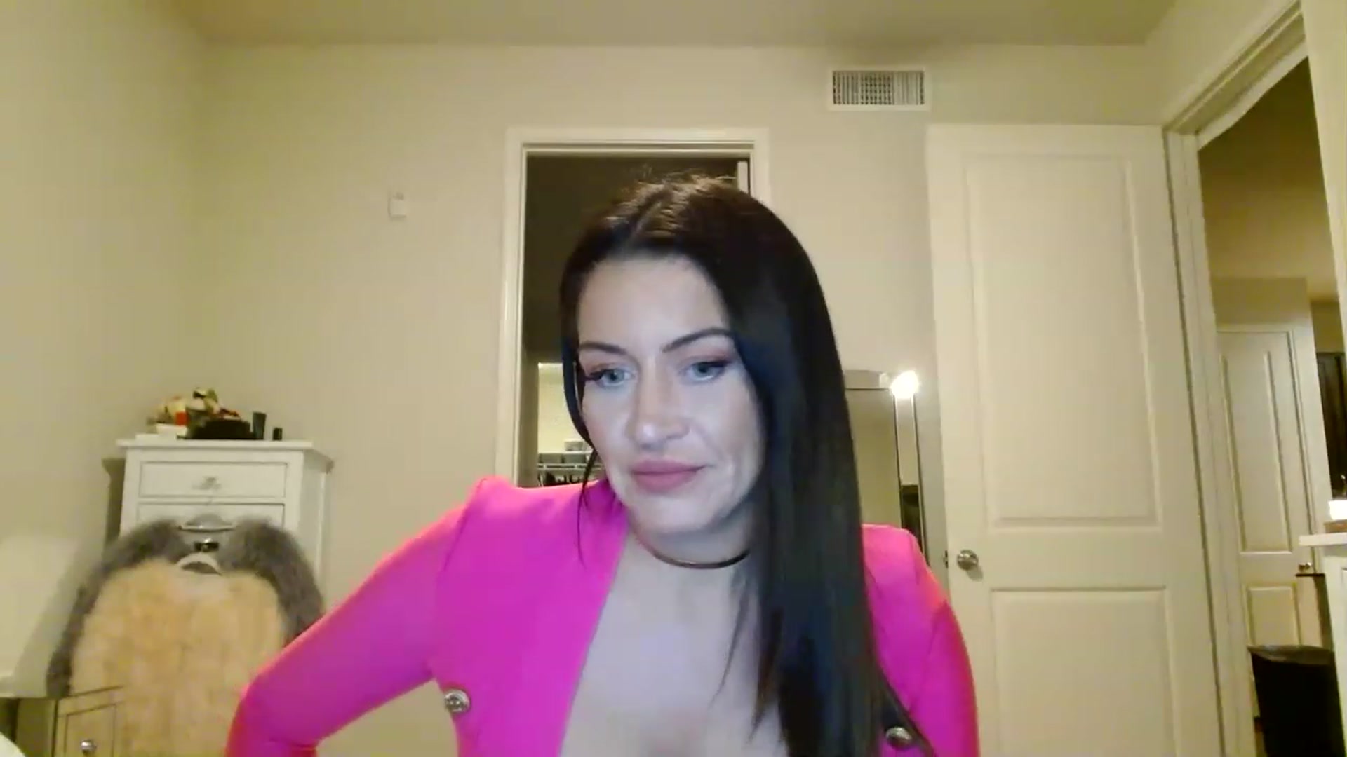 Gallery image thumbnail from Noelles's myfreecams stream on, 06/06/2023, 09:20 image 9 of 20